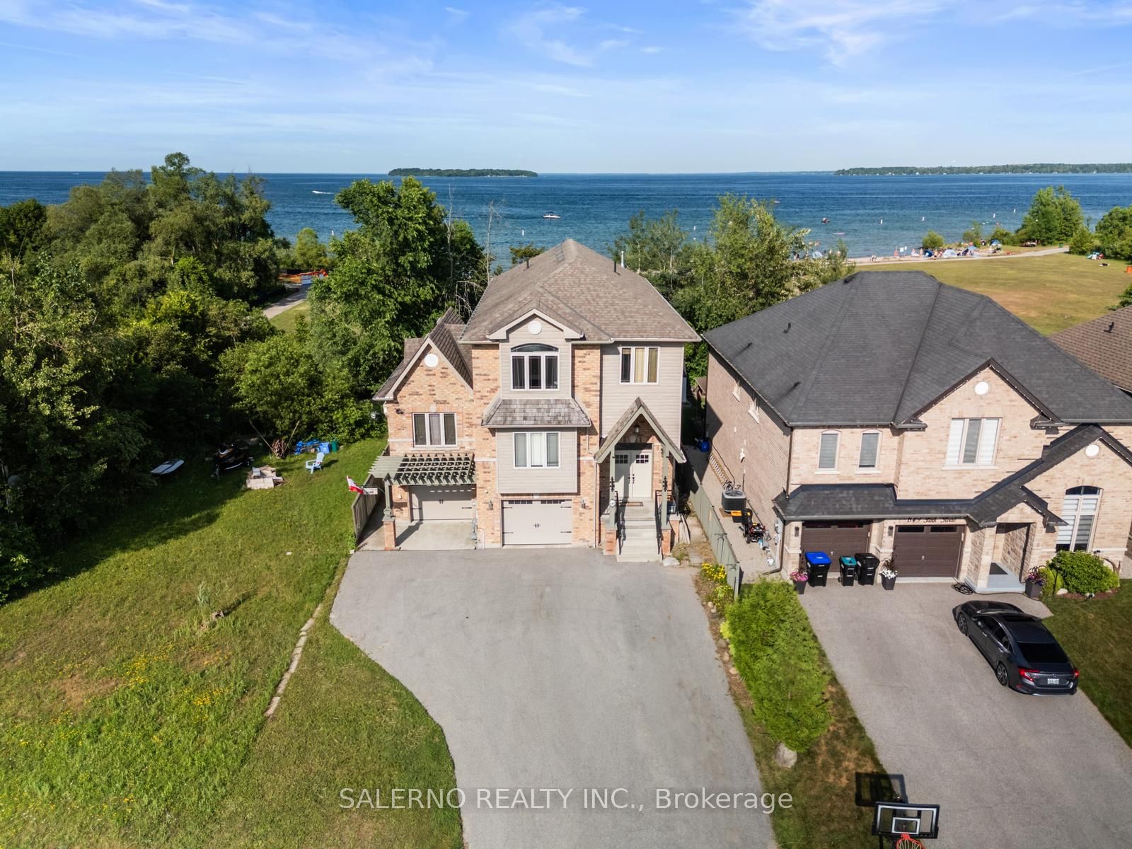 645 Park Road Property Photo 1