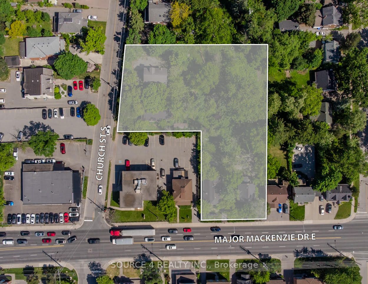 64 Major Mackenzie Drive E Property Photo 2
