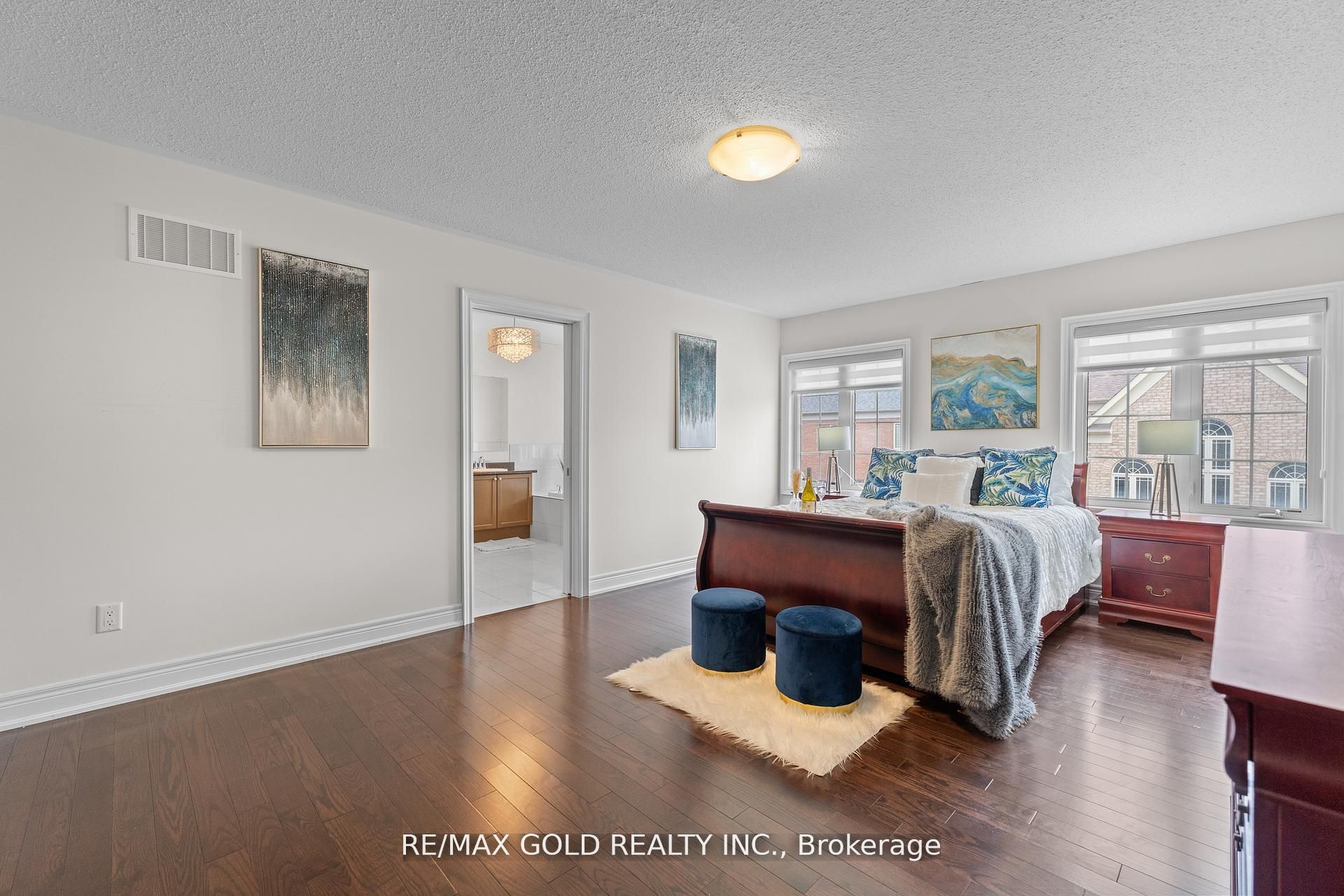 24 Finland Drive (upper) Property Photo 25