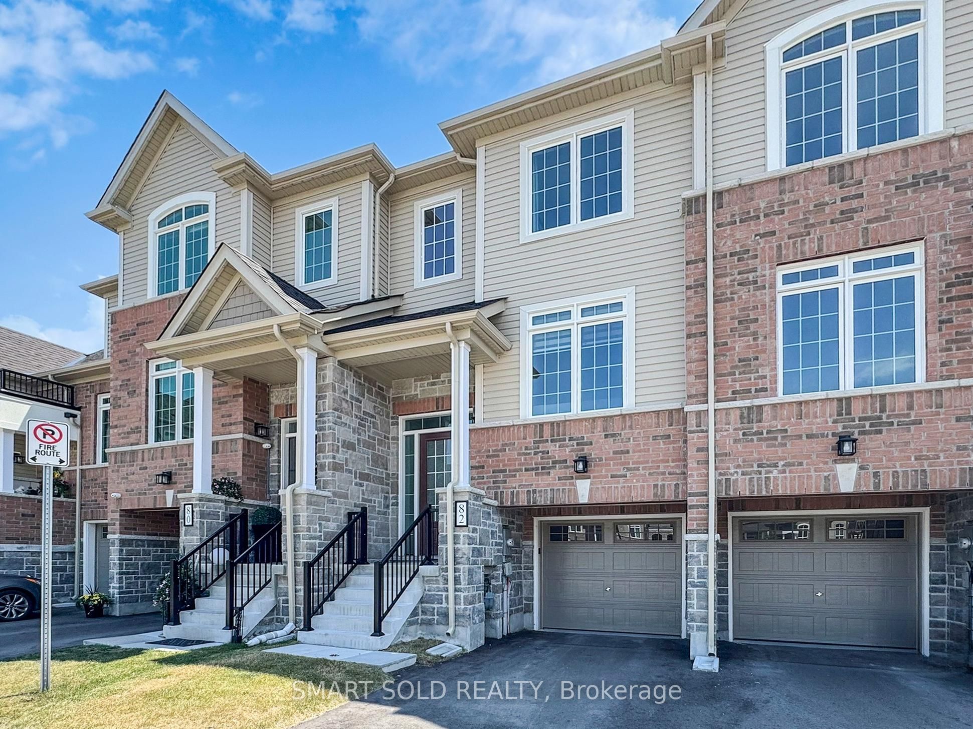82 Lyall Stokes Cir Property Photo 1