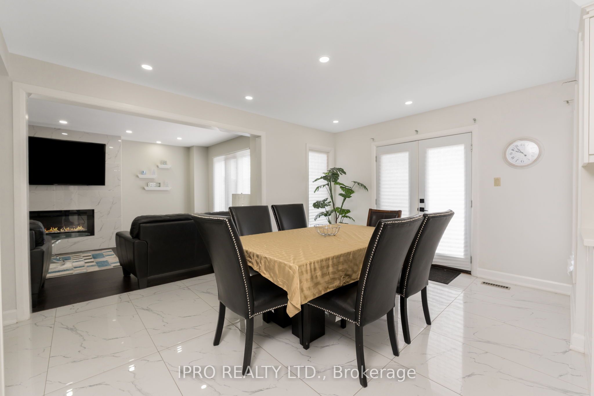 108 Zinnia Place Property Photo 15