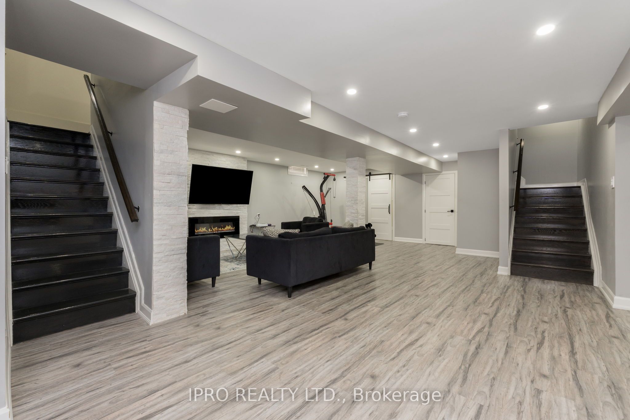 108 Zinnia Place Property Photo 30