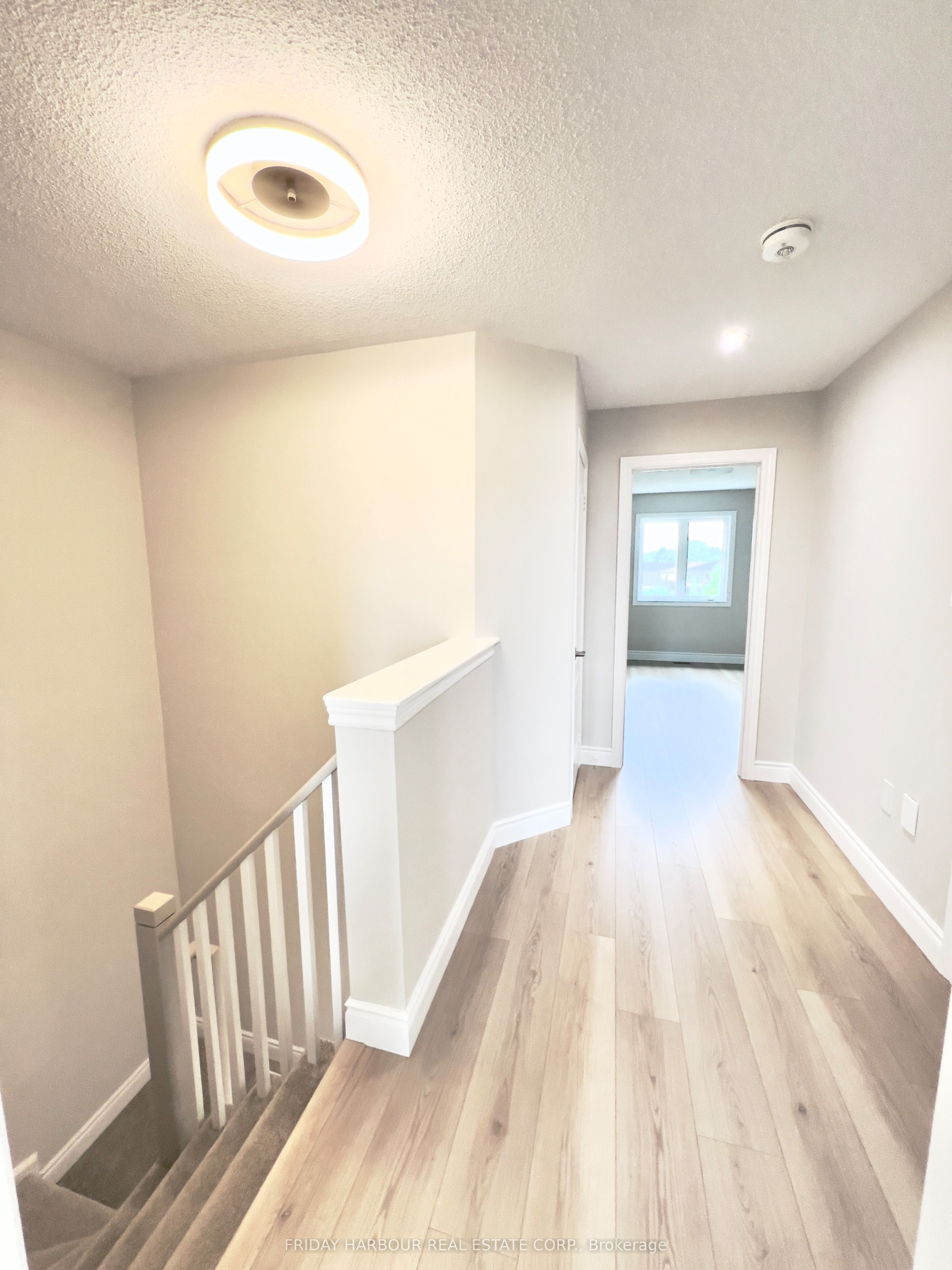 16 Admiral Crescent Property Photo 19