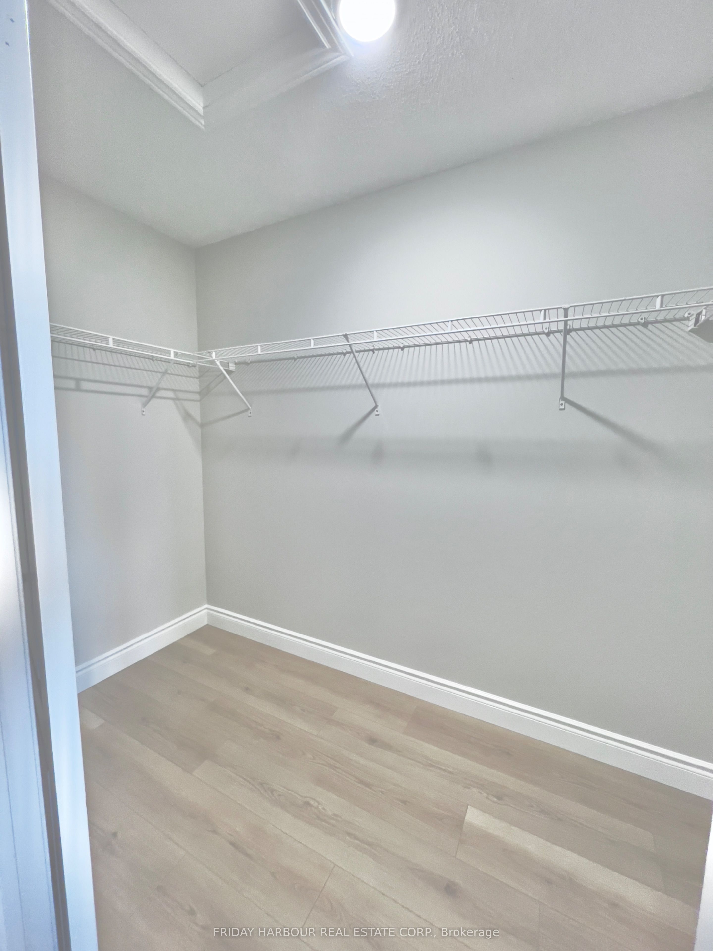 16 Admiral Crescent Property Photo 23