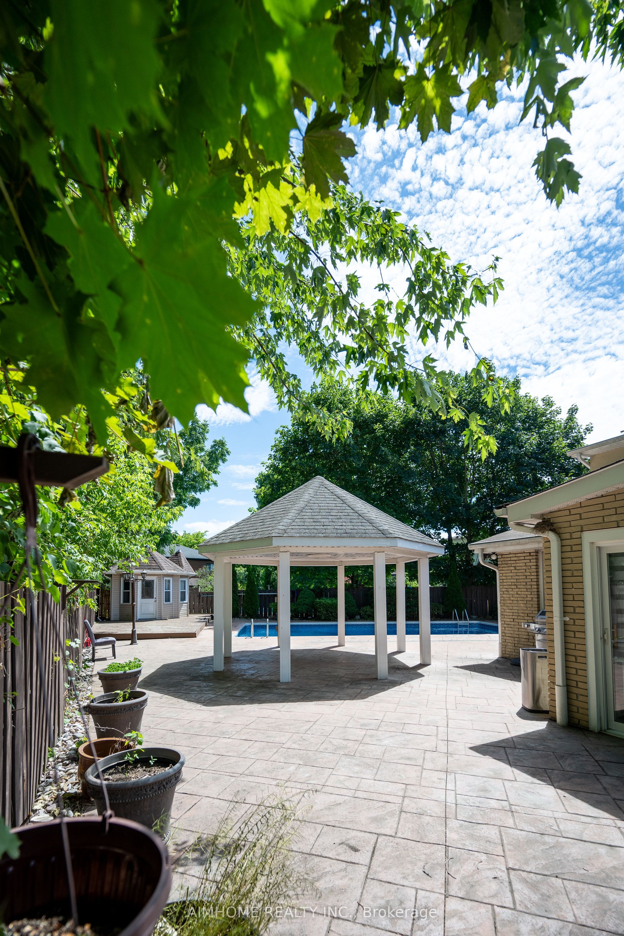 9 Jill Court Property Photo 26