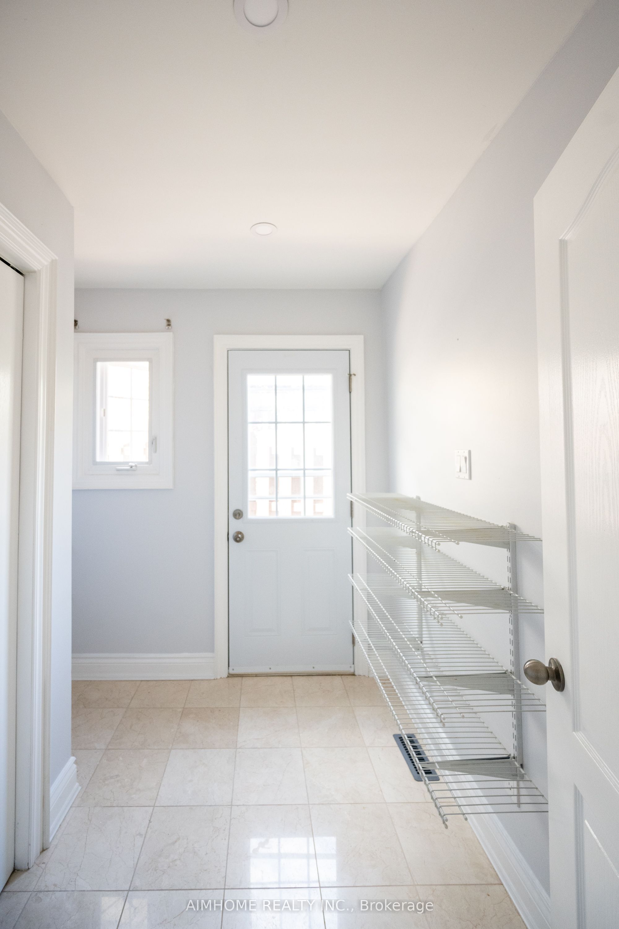 9 Jill Court Property Photo 33