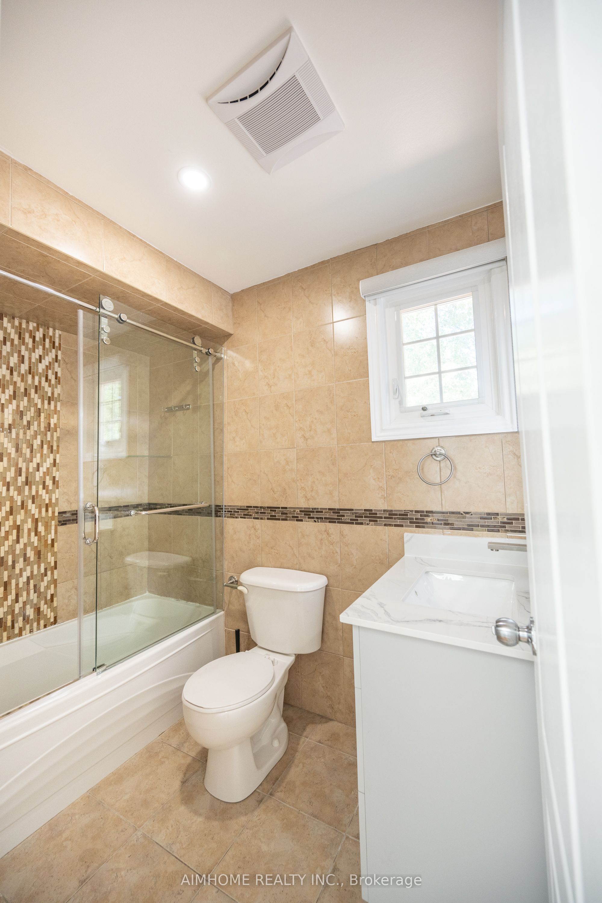 9 Jill Court Property Photo 36