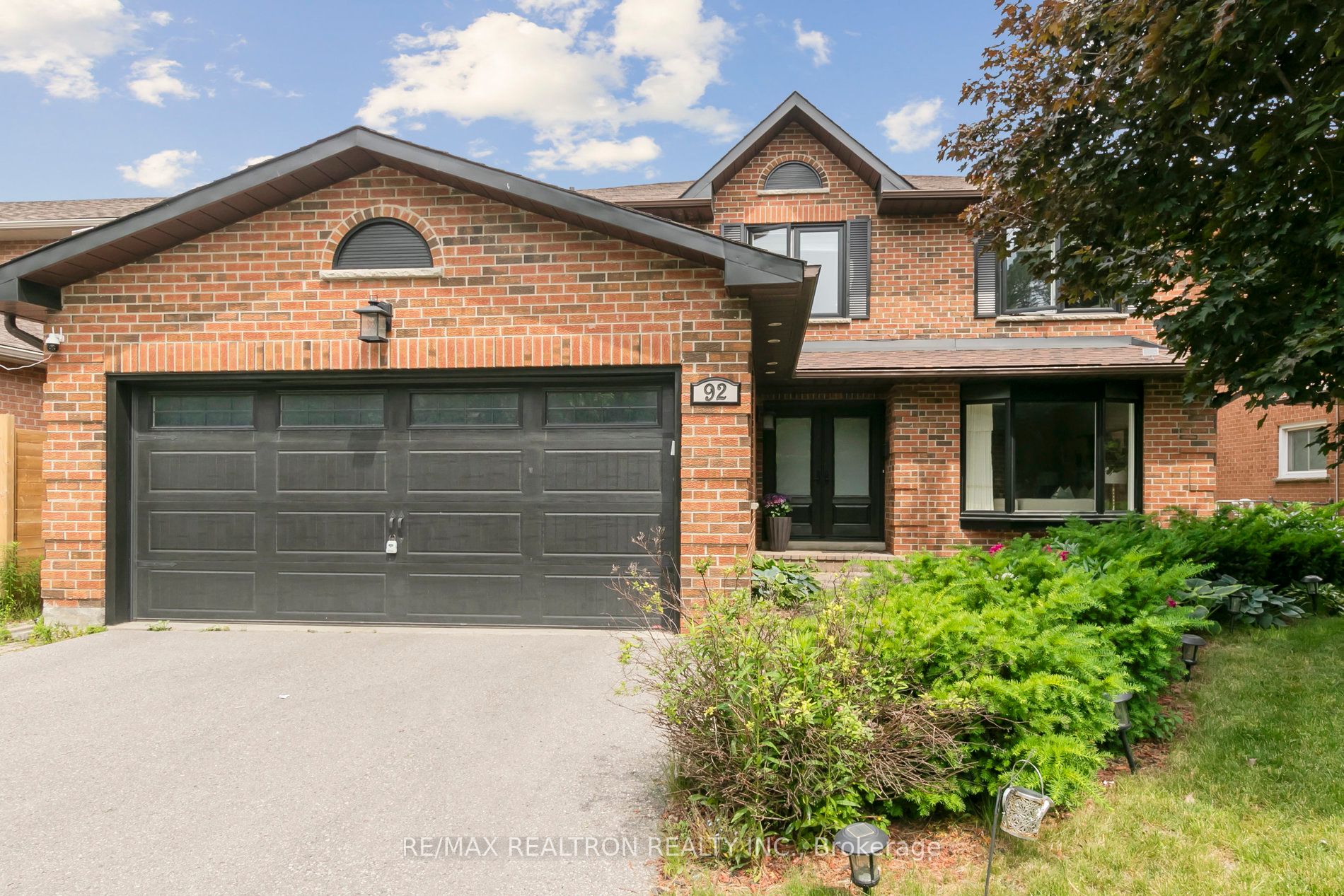 92 Golf Links Drive Property Photo 1