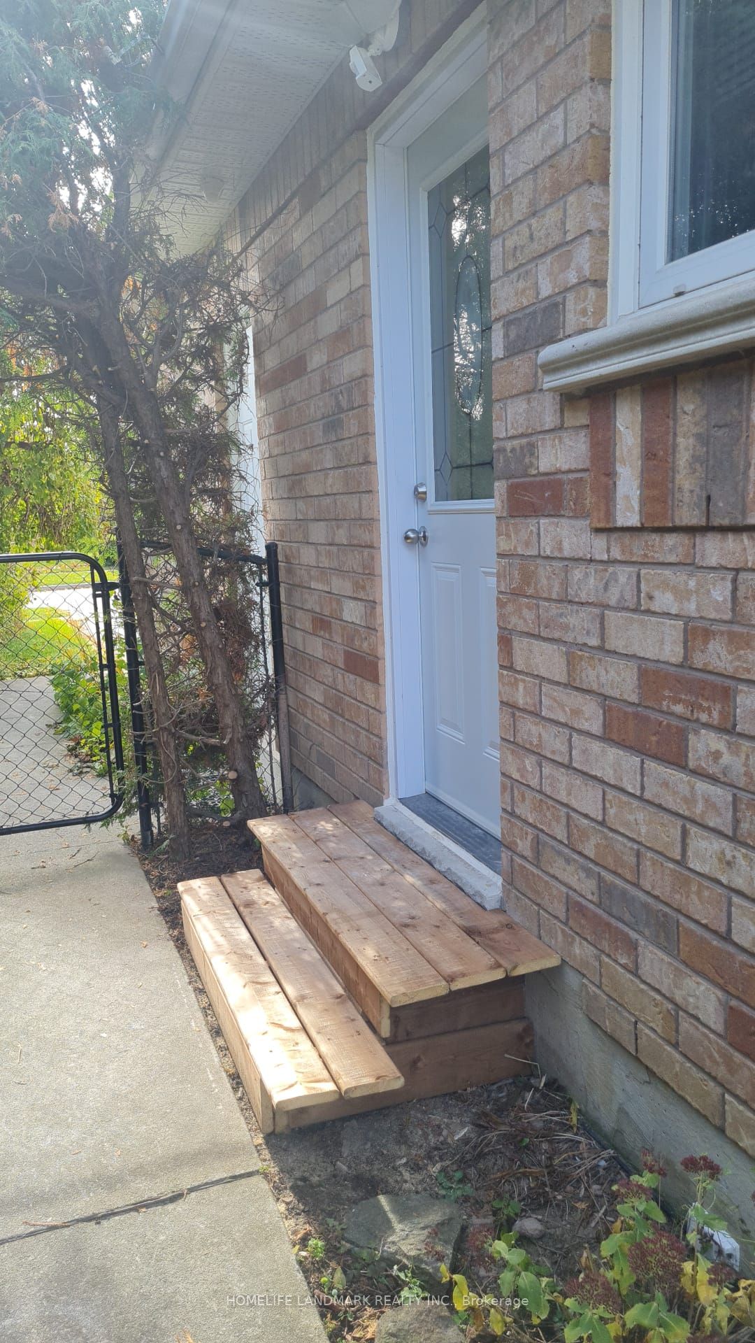 38 Lois Drive Bsmt Property Photo 2