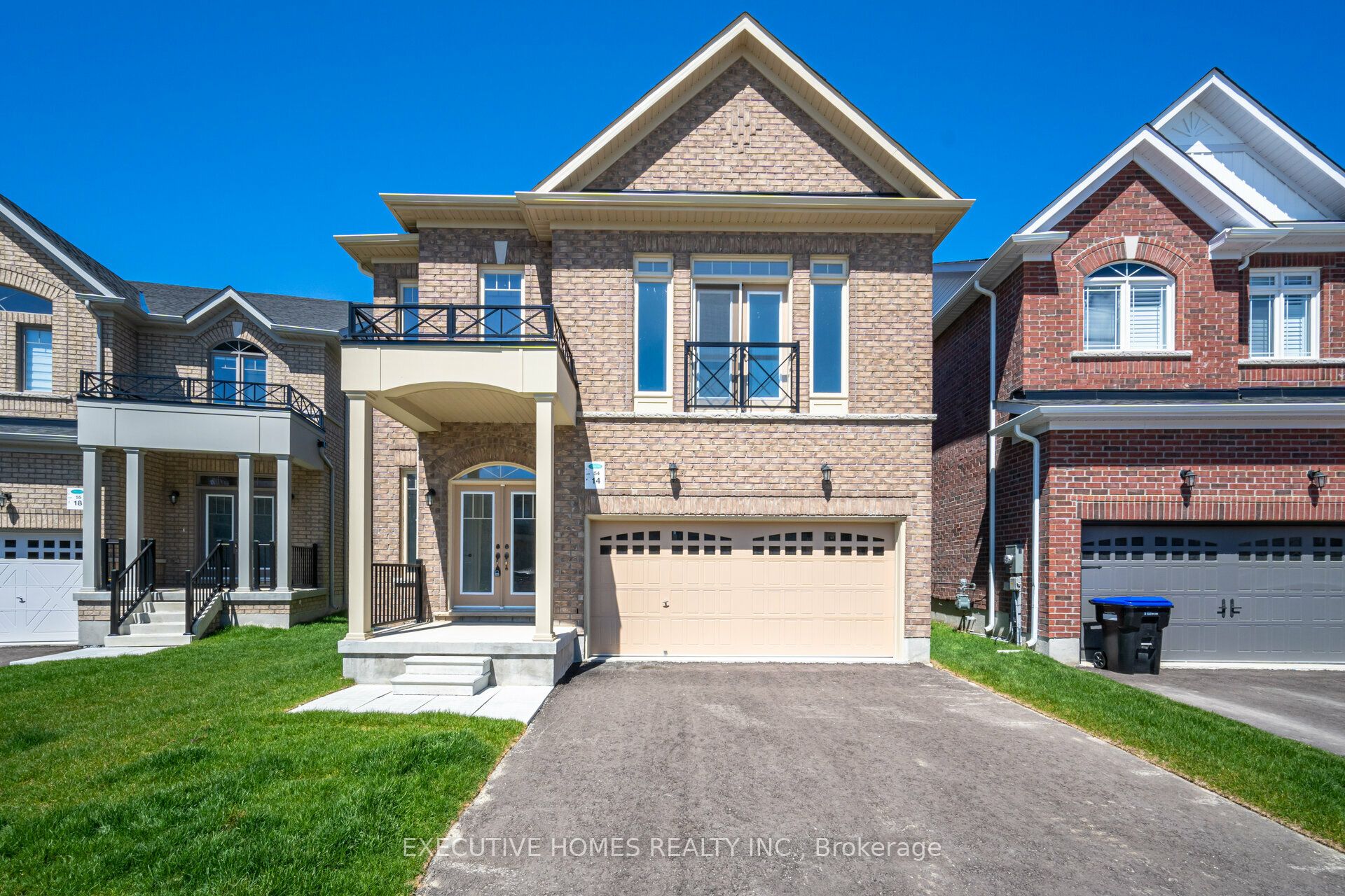 14 Mac Campbell Way Property Photo 1