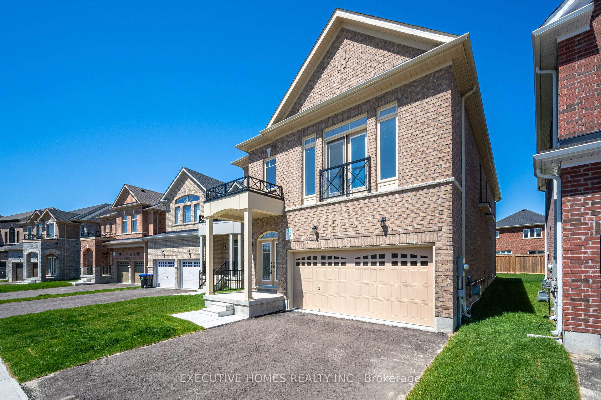 14 Mac Campbell Way Property Photo 2