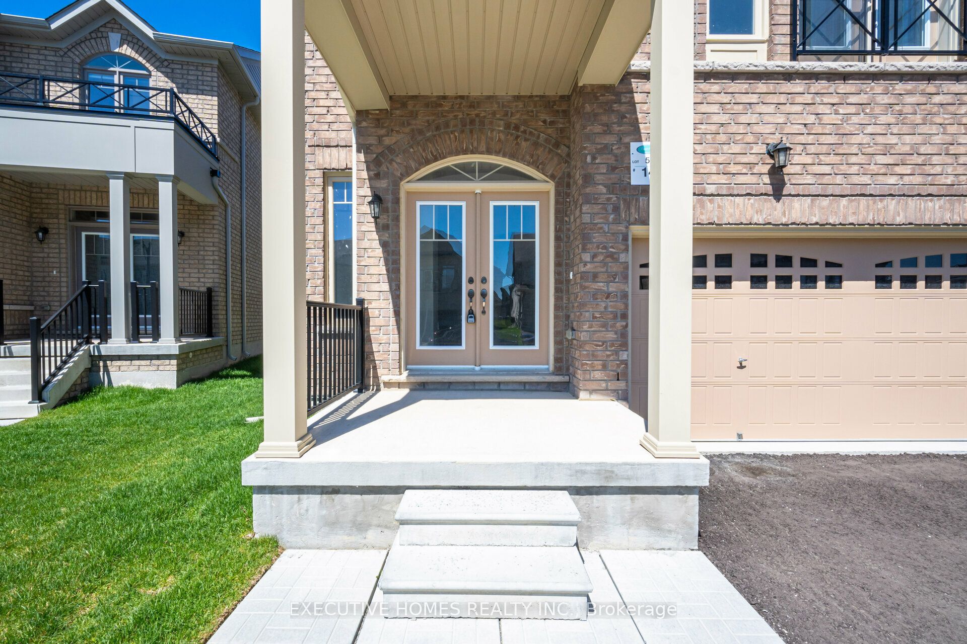 14 Mac Campbell Way Property Photo 3