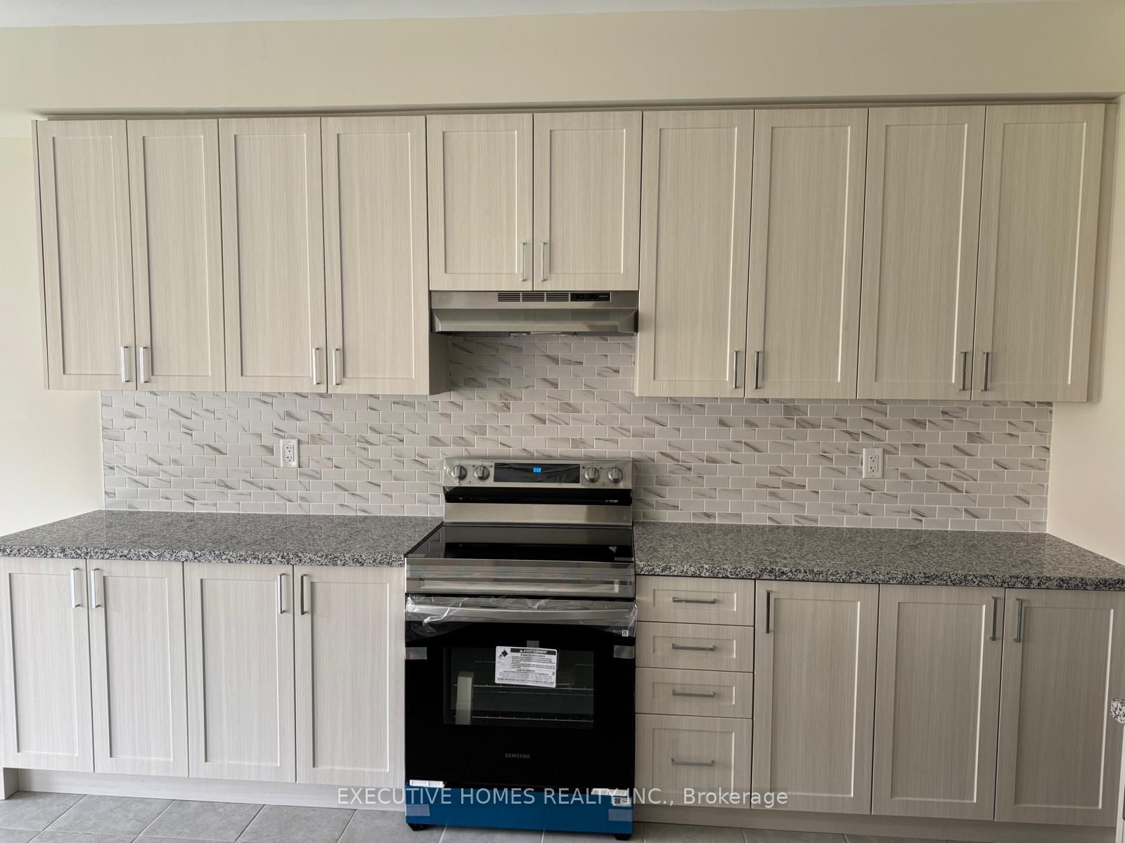 14 Mac Campbell Way Property Photo 18
