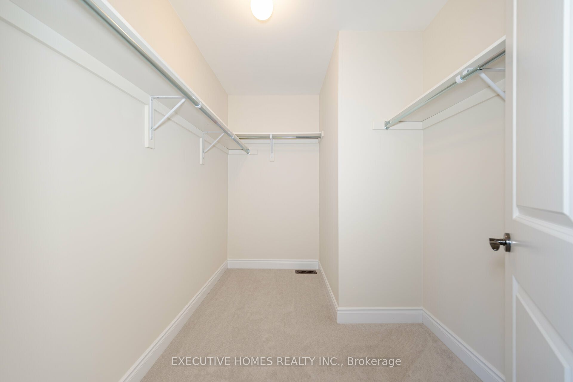 14 Mac Campbell Way Property Photo 32