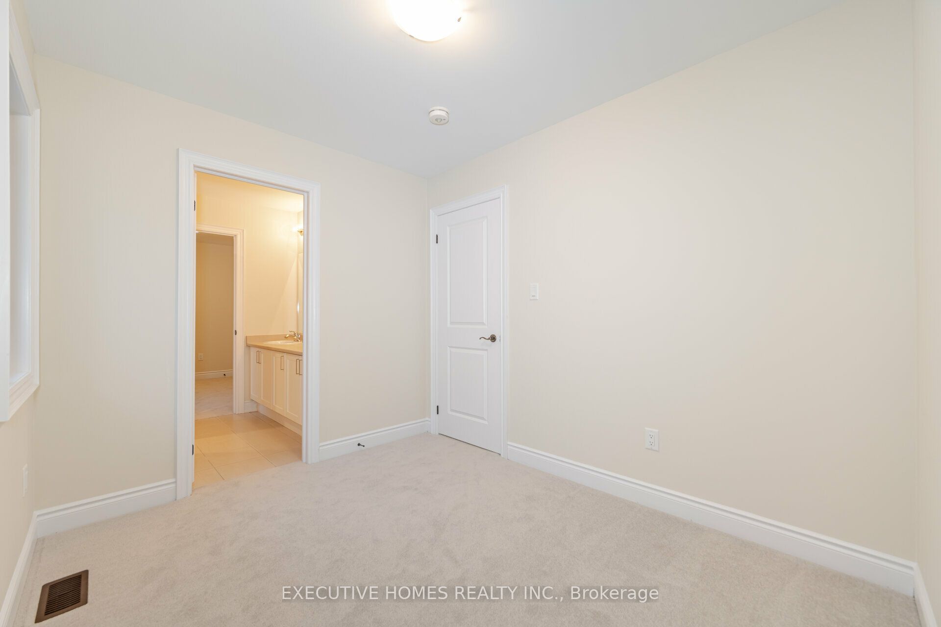 14 Mac Campbell Way Property Photo 34