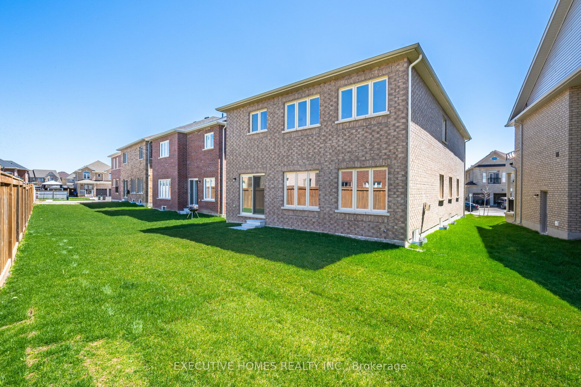 14 Mac Campbell Way Property Photo 48
