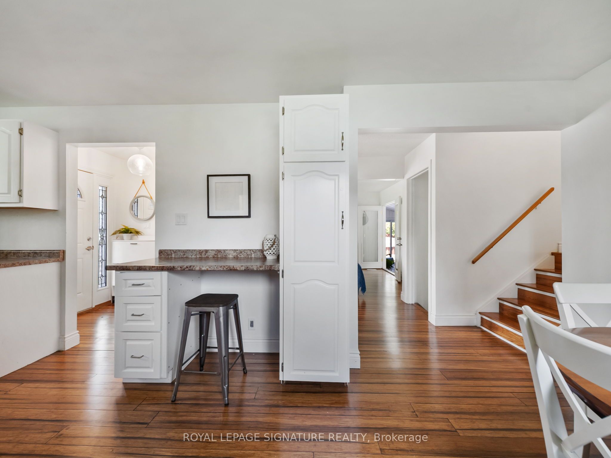 12 Easy Street Property Photo 12