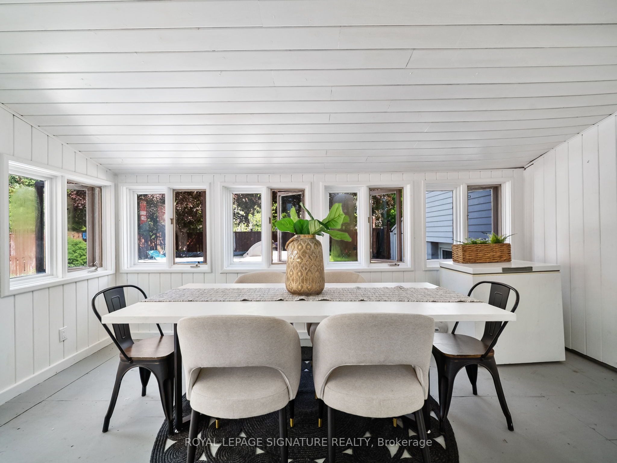 12 Easy Street Property Photo 18