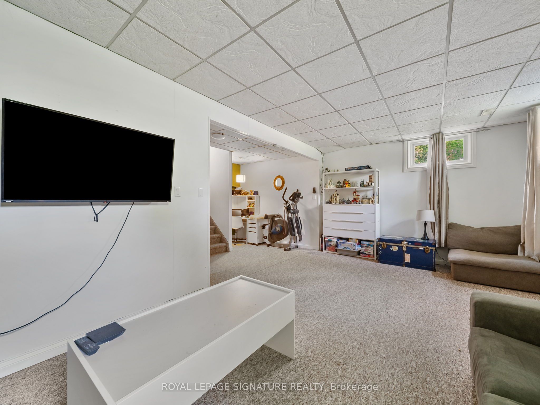 12 Easy Street Property Photo 29