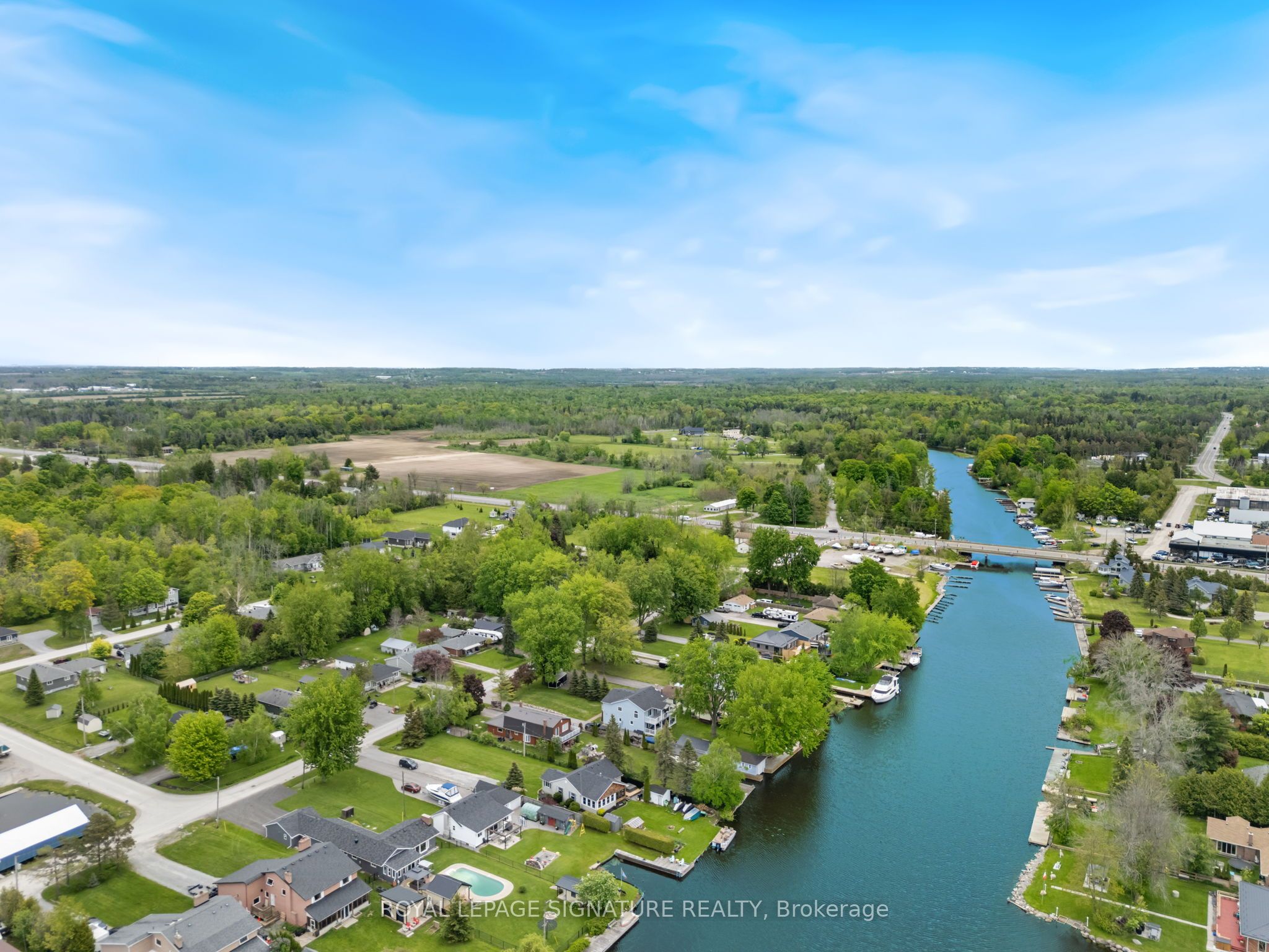 12 Easy Street Property Photo 50