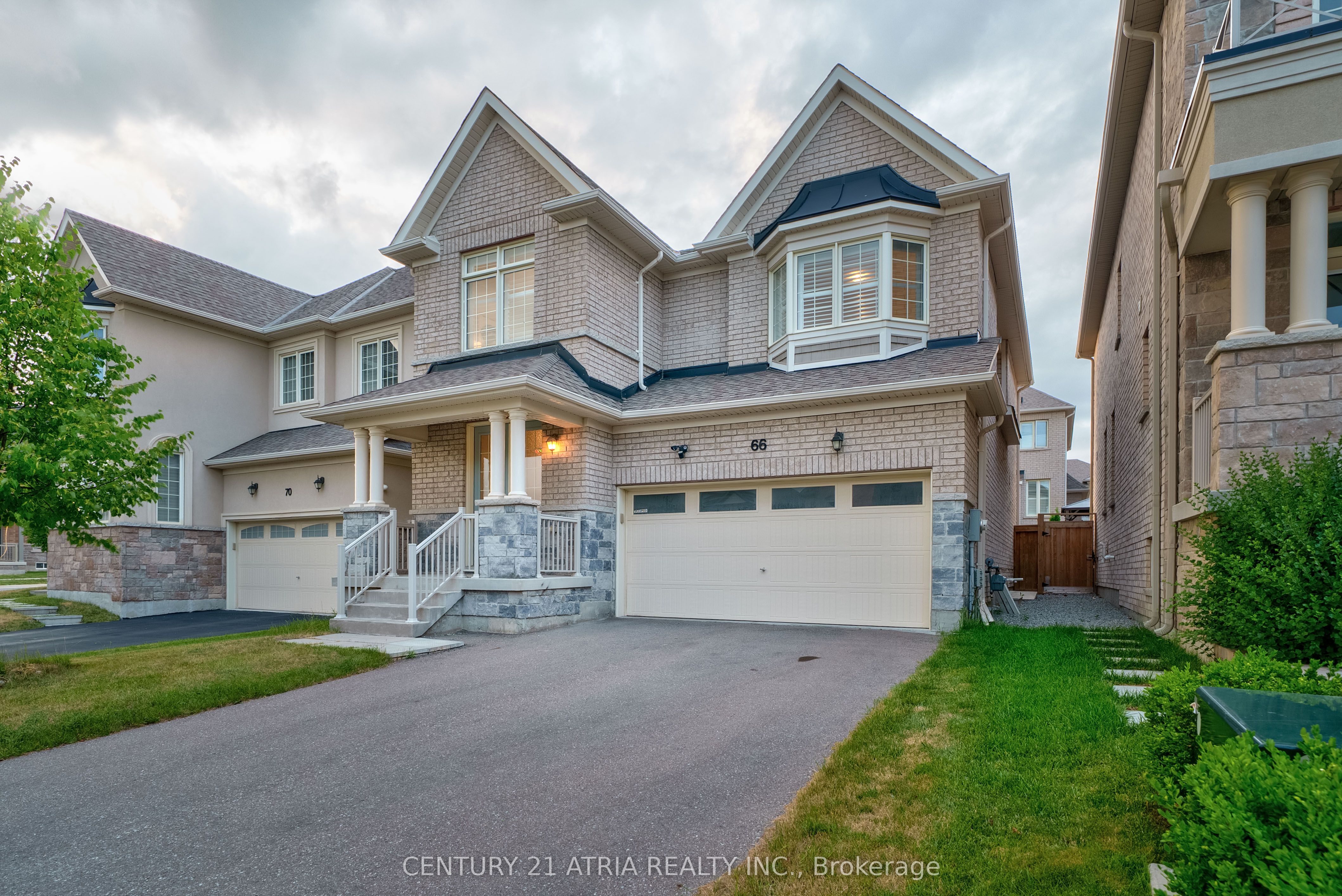 66 Blazing Star Street Property Photo 1