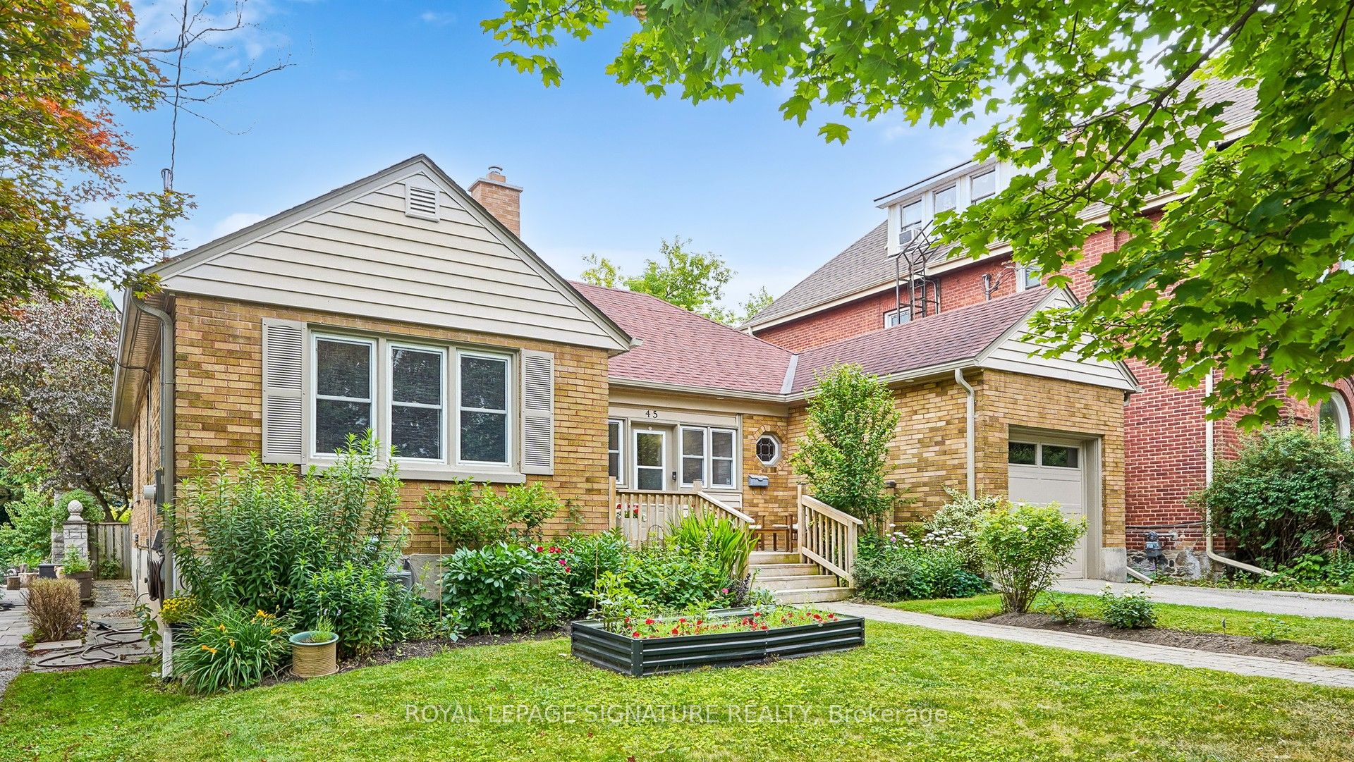45 Spruce Street Property Photo 1