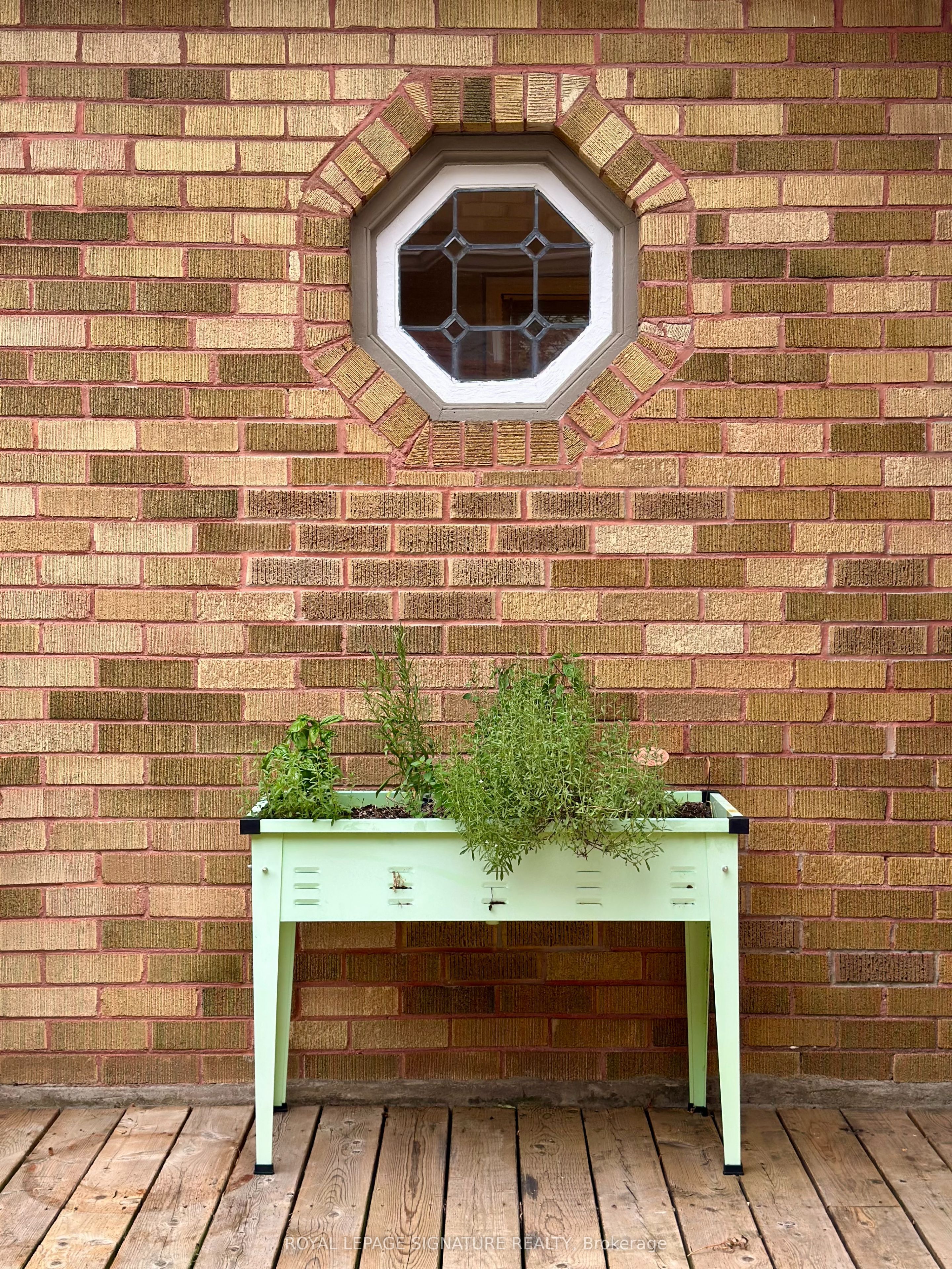 45 Spruce Street Property Photo 5