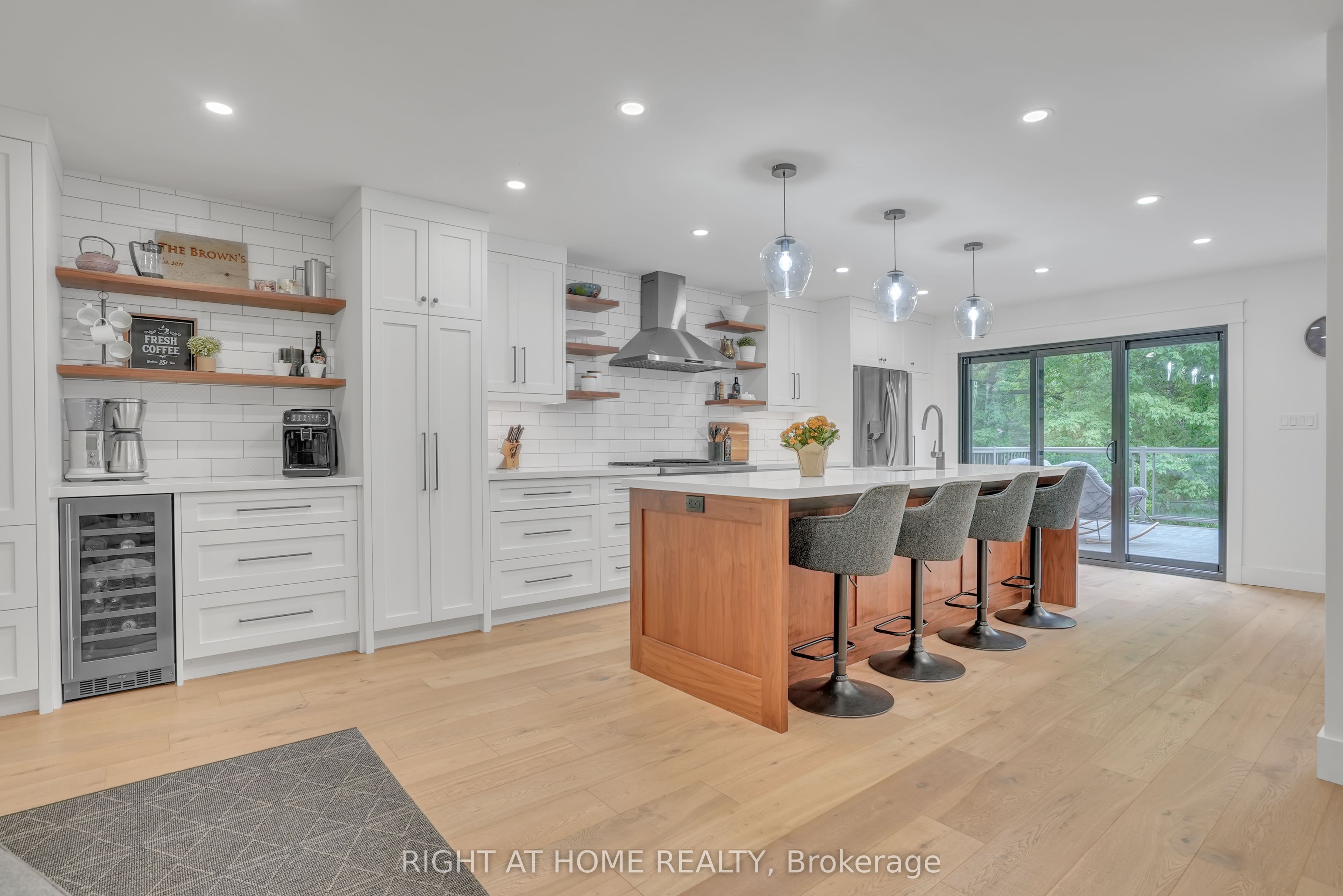 3421 13 Line Property Photo 5