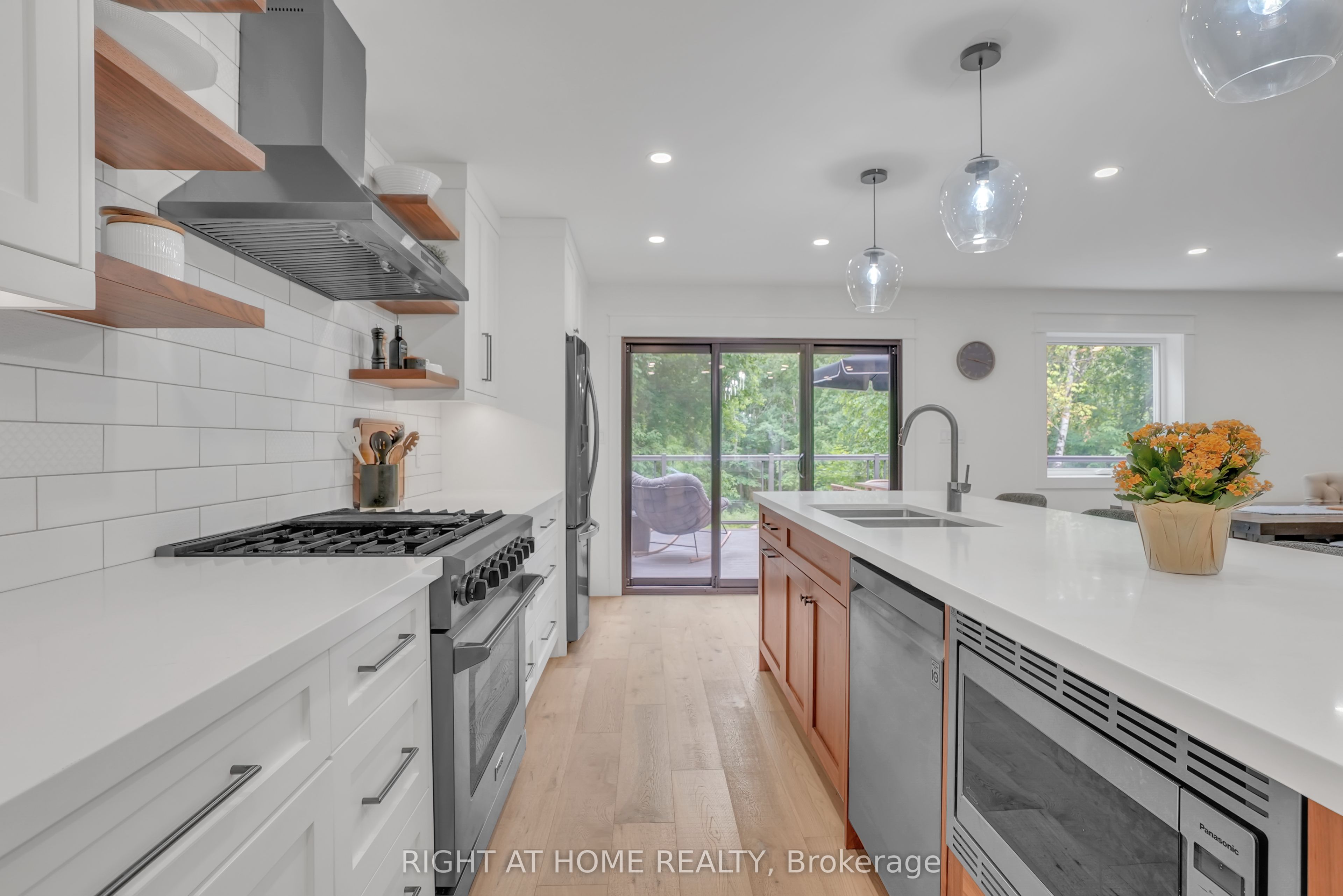 3421 13 Line Property Photo 6