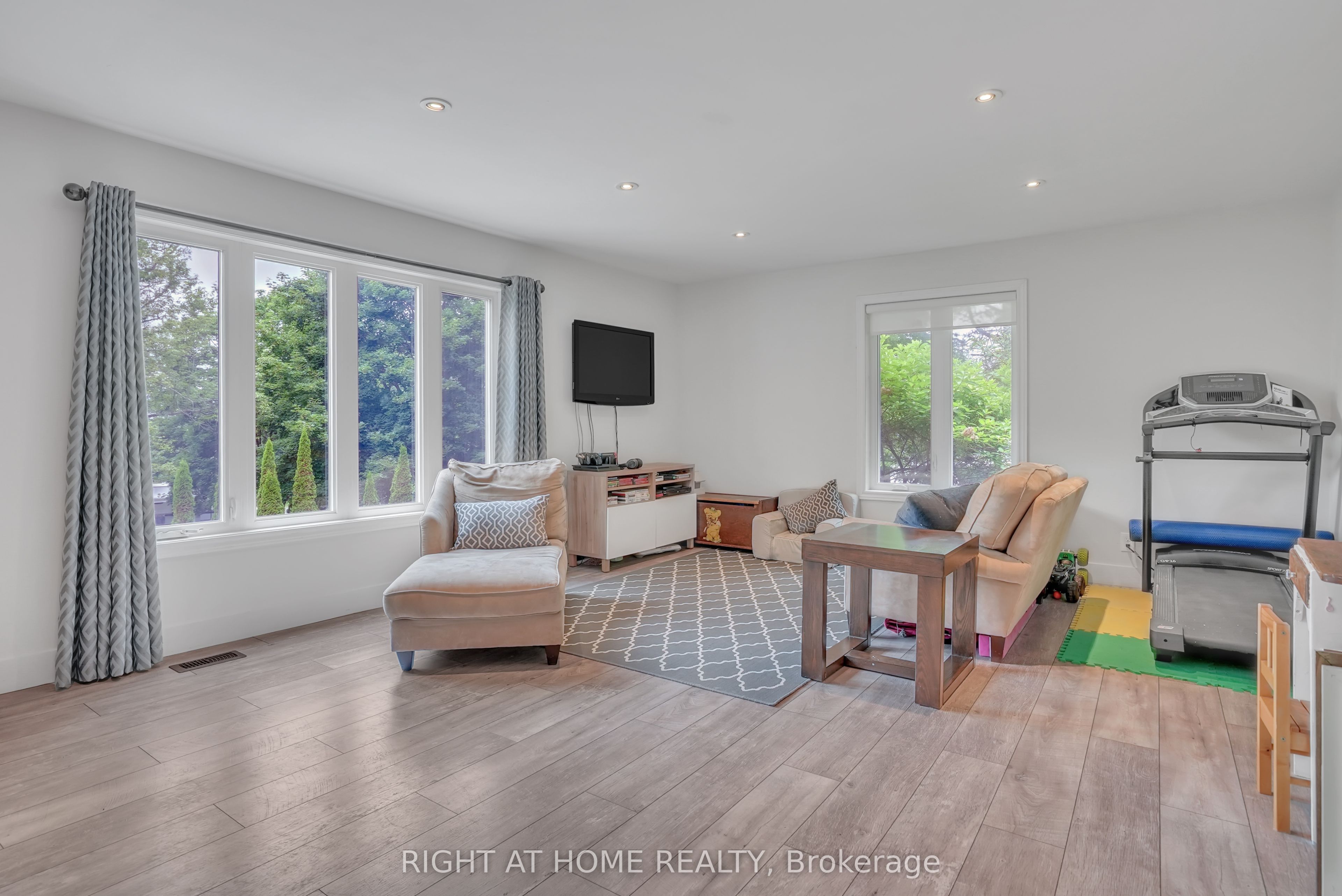3421 13 Line Property Photo 16