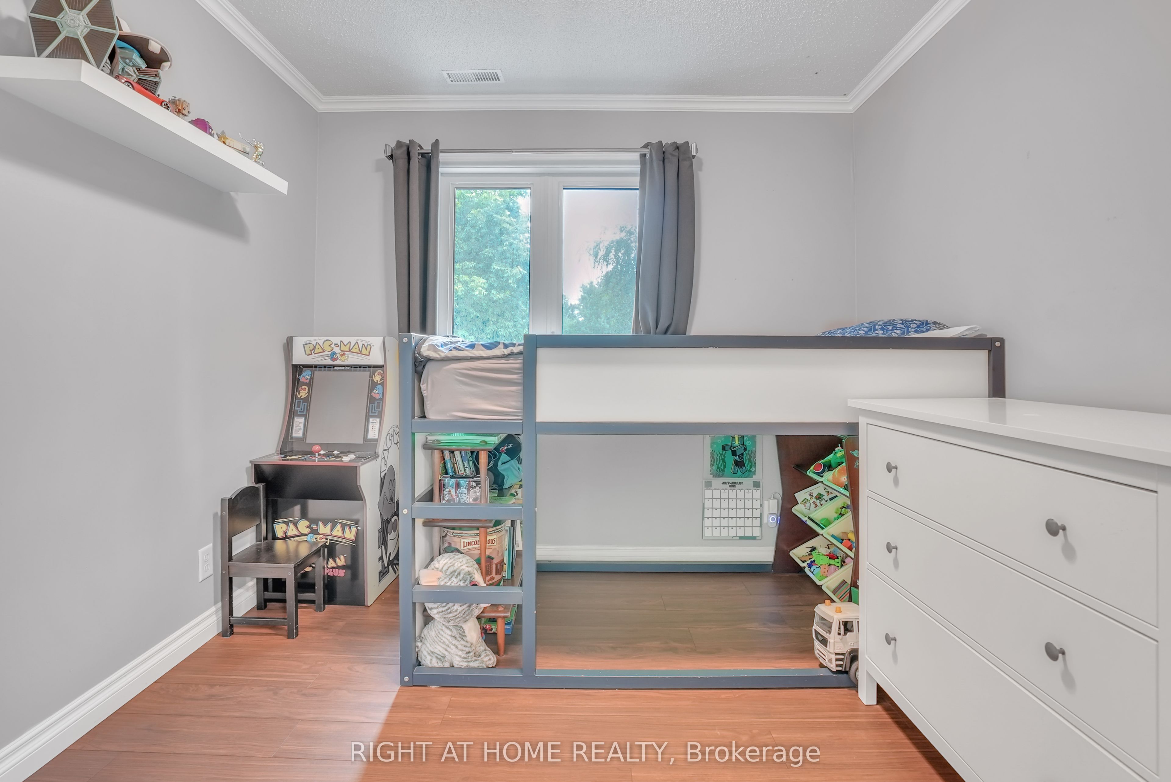 3421 13 Line Property Photo 20