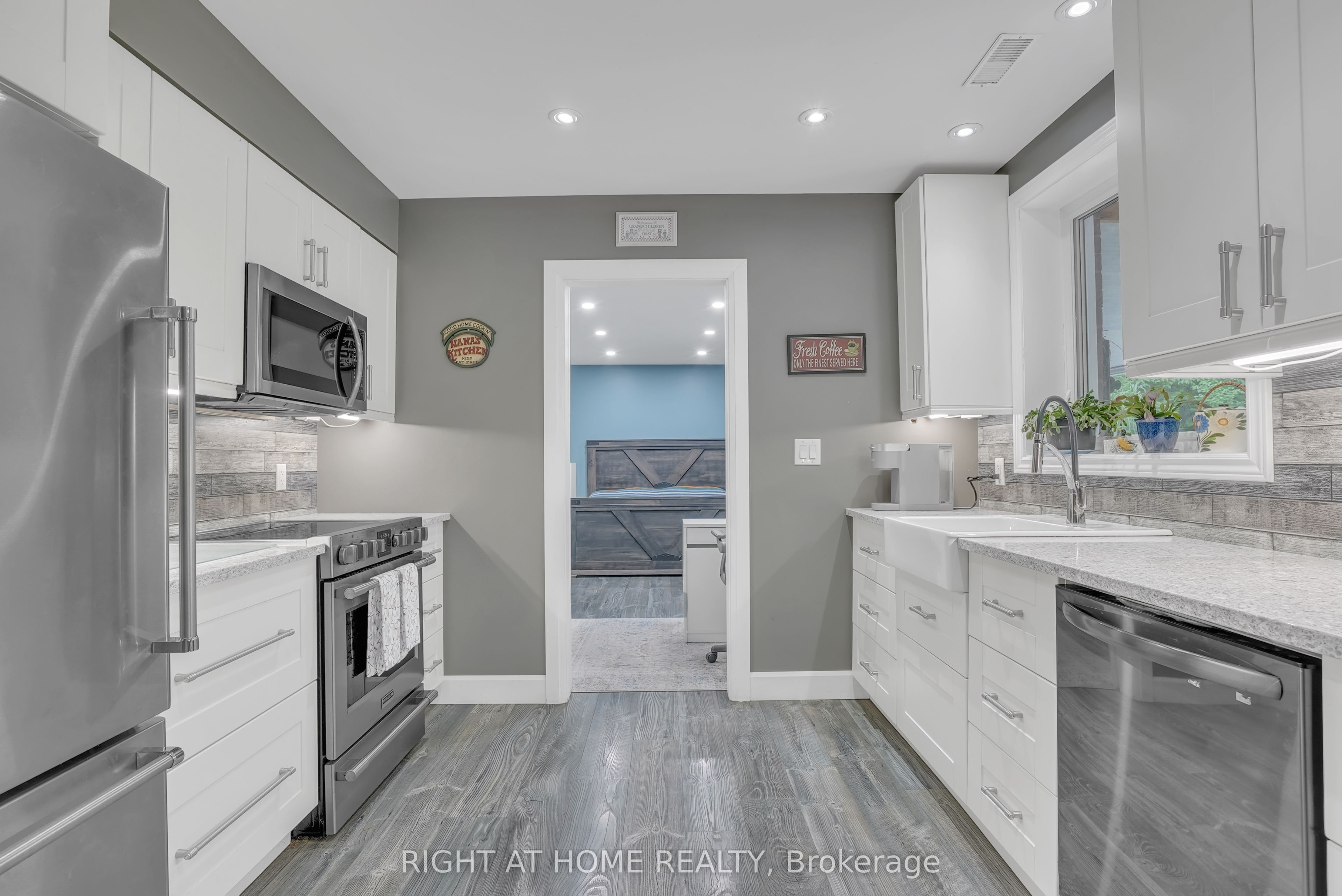 3421 13 Line Property Photo 26