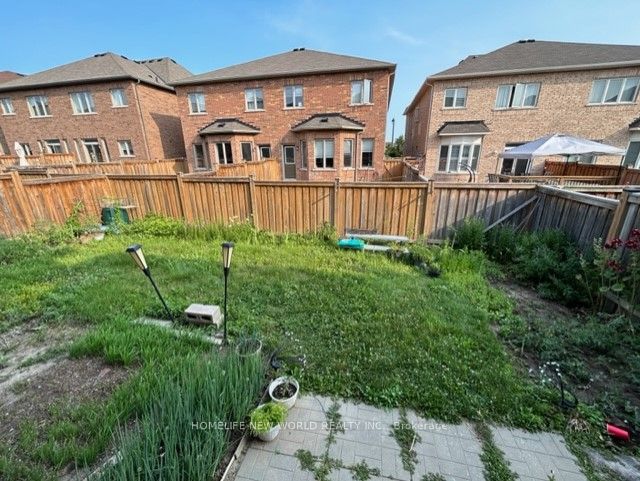 67 Hubner Avenue Property Photo 23