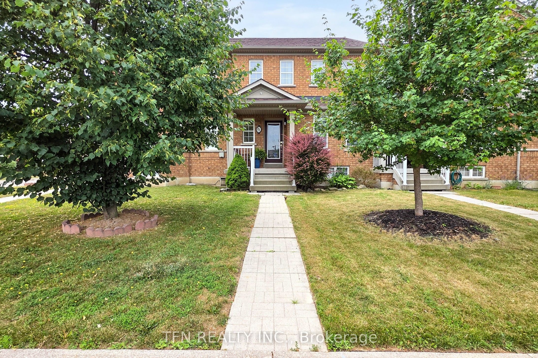 321 Davos Road Property Photo 1