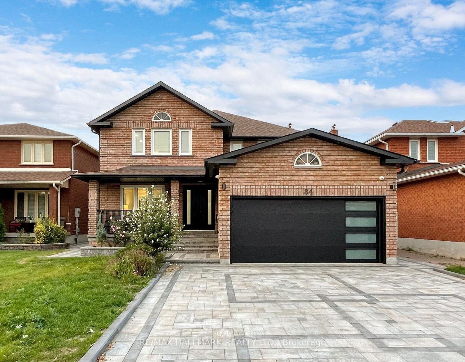 84 Burgosa Court Property Photo 1