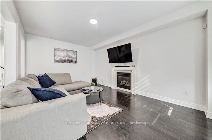983 Langford Boulevard Property Photo 15