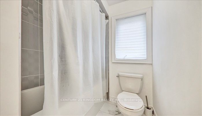 983 Langford Boulevard Property Photo 29