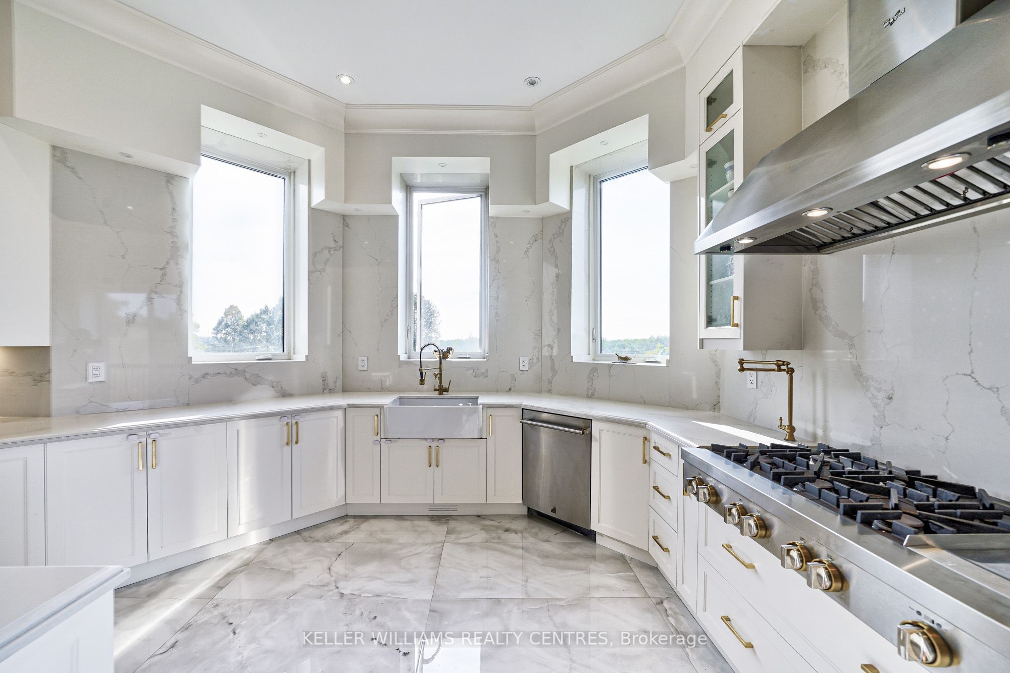 6196 Ravenshoe Road Property Photo 19