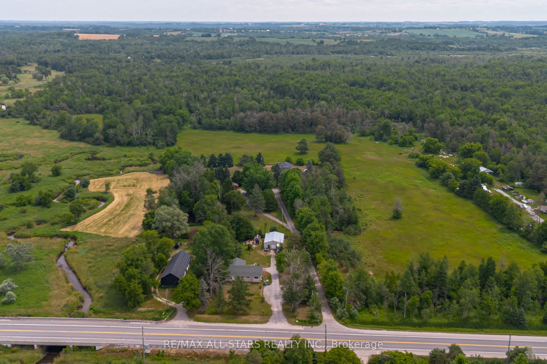21747 Highway 48 Property Photo 1