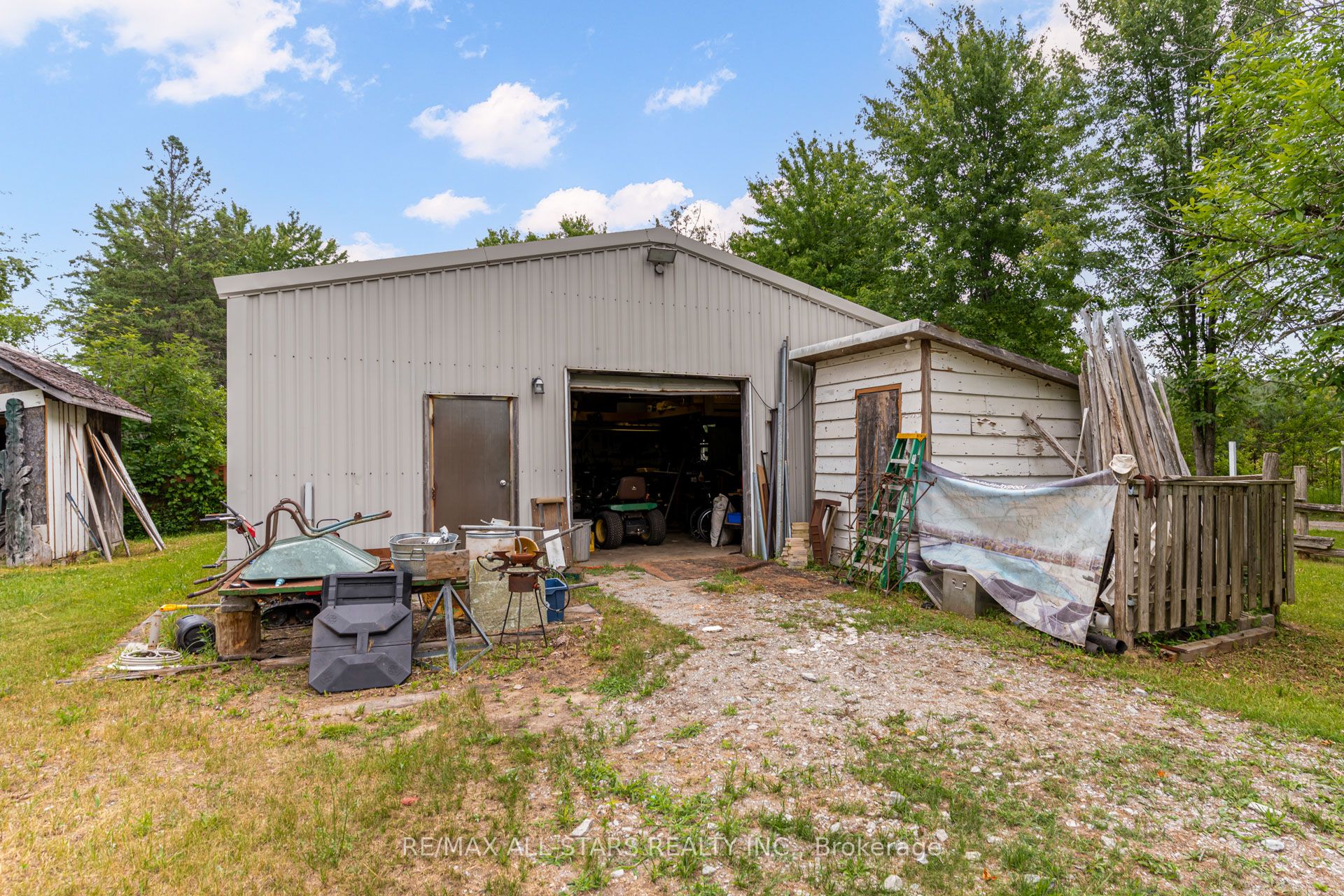 21747 Highway 48 N/a Property Photo 43
