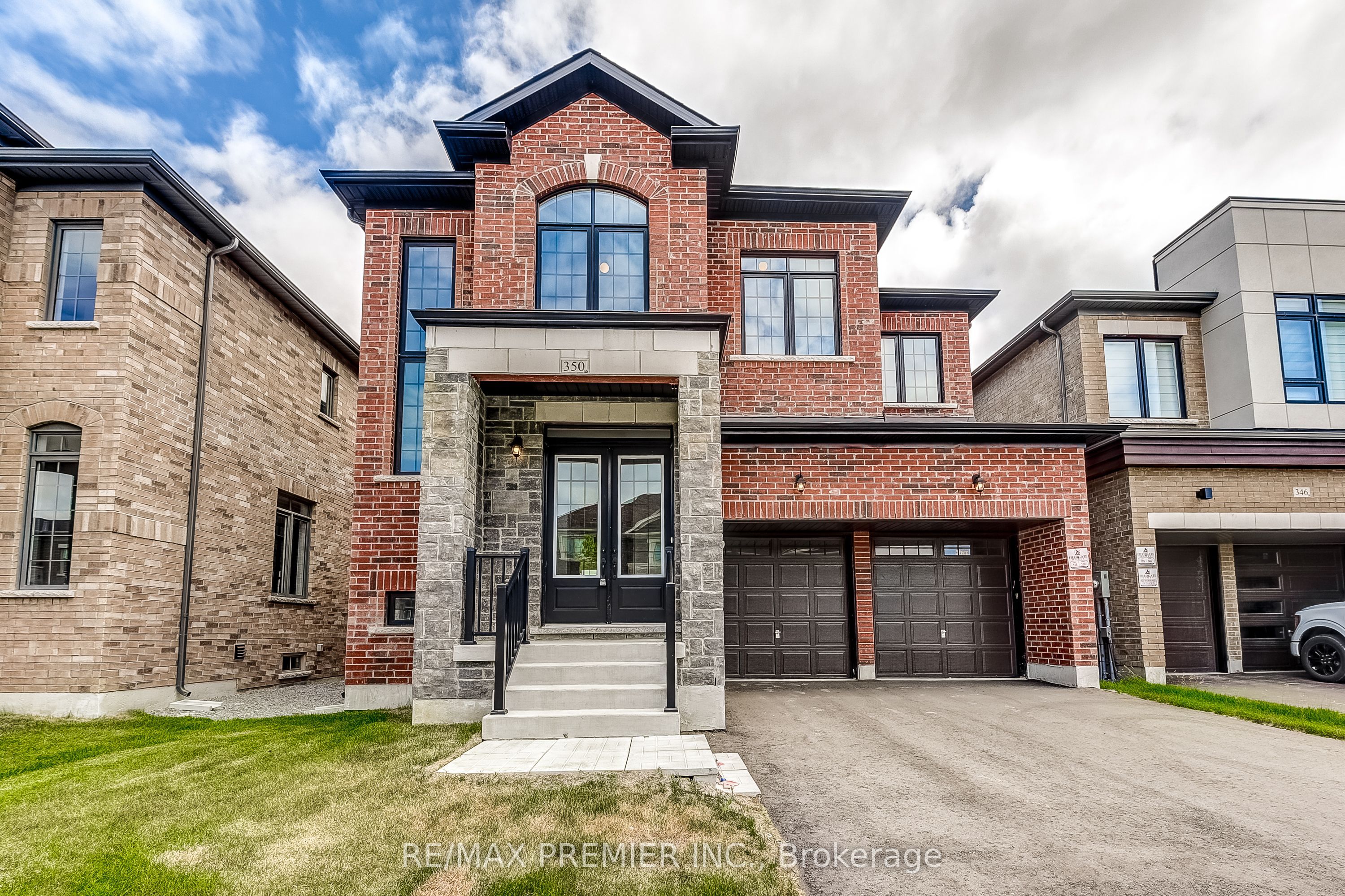 350 Boundary Boulevard Property Photo 1