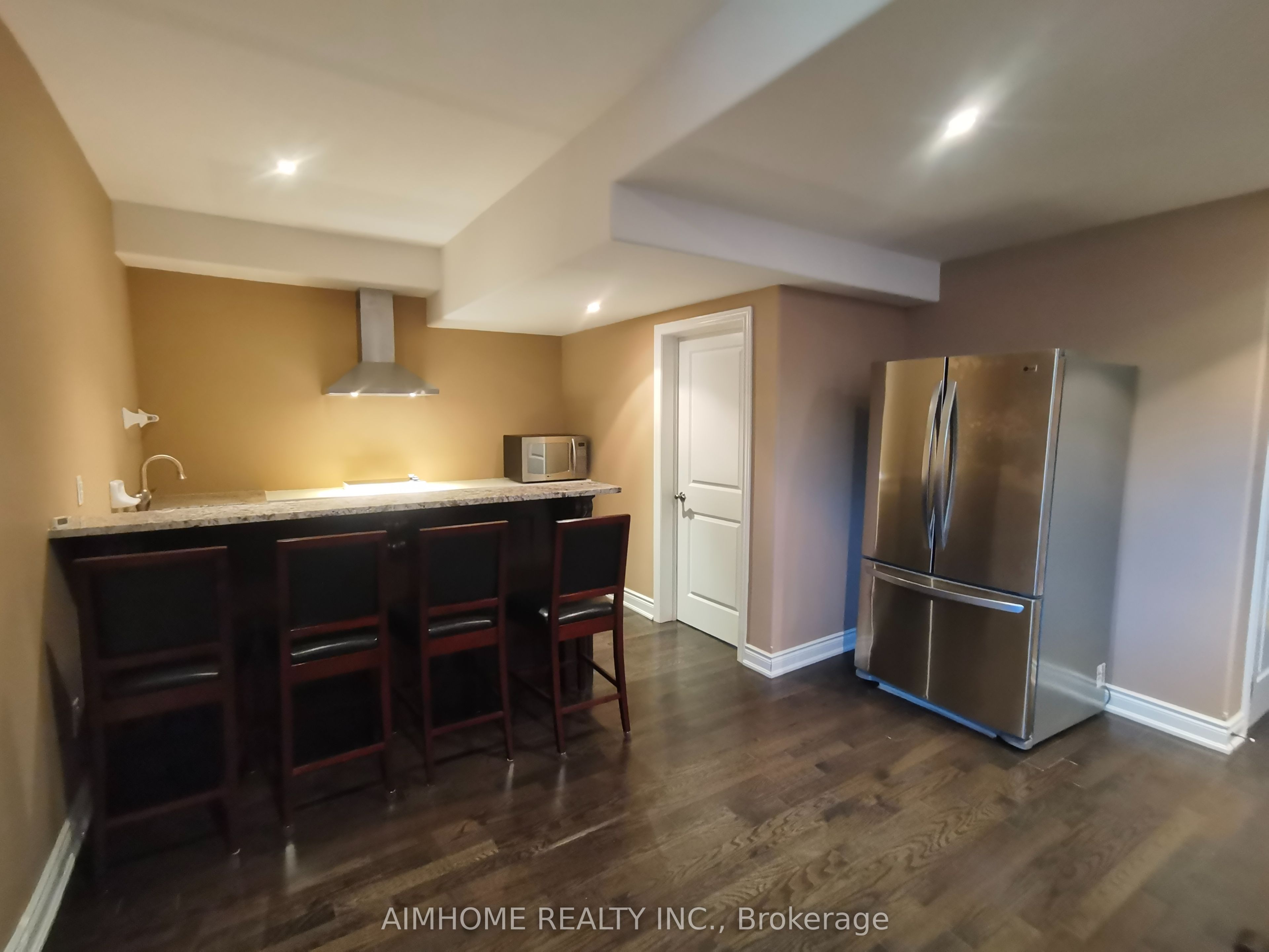 54 Lake Forest Drive Property Photo 5