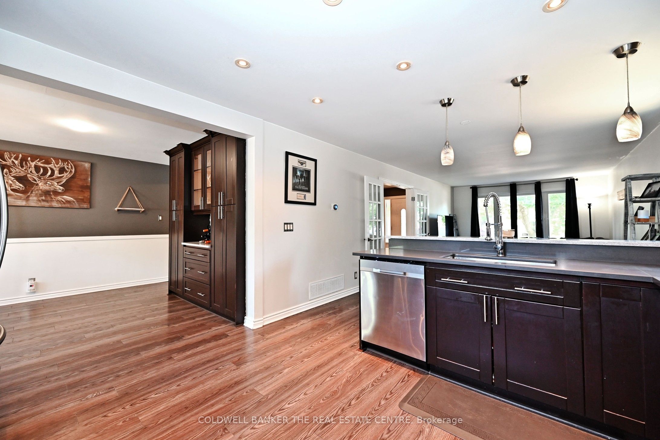 75 Castille Crescent Property Photo 15
