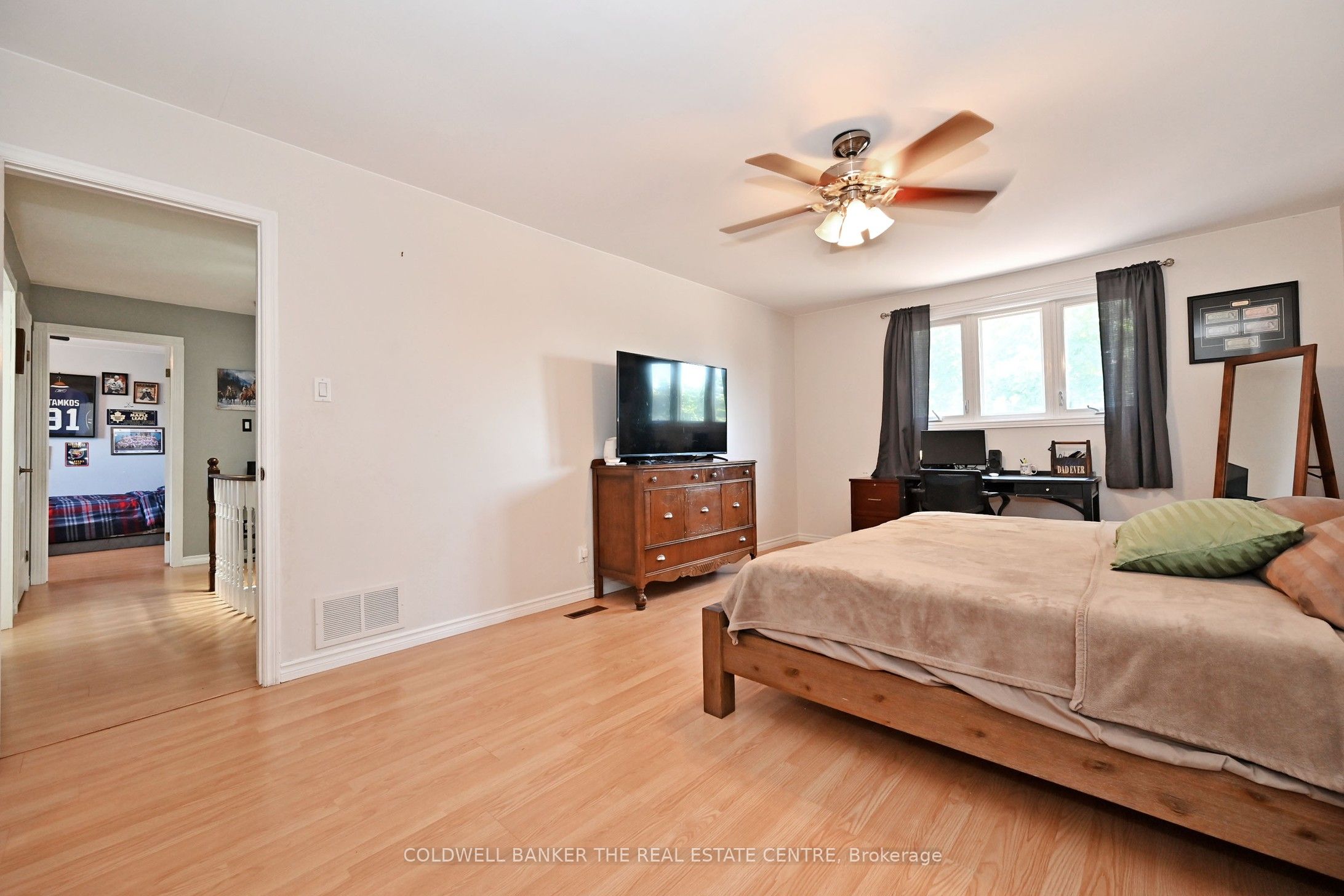 75 Castille Crescent Property Photo 25