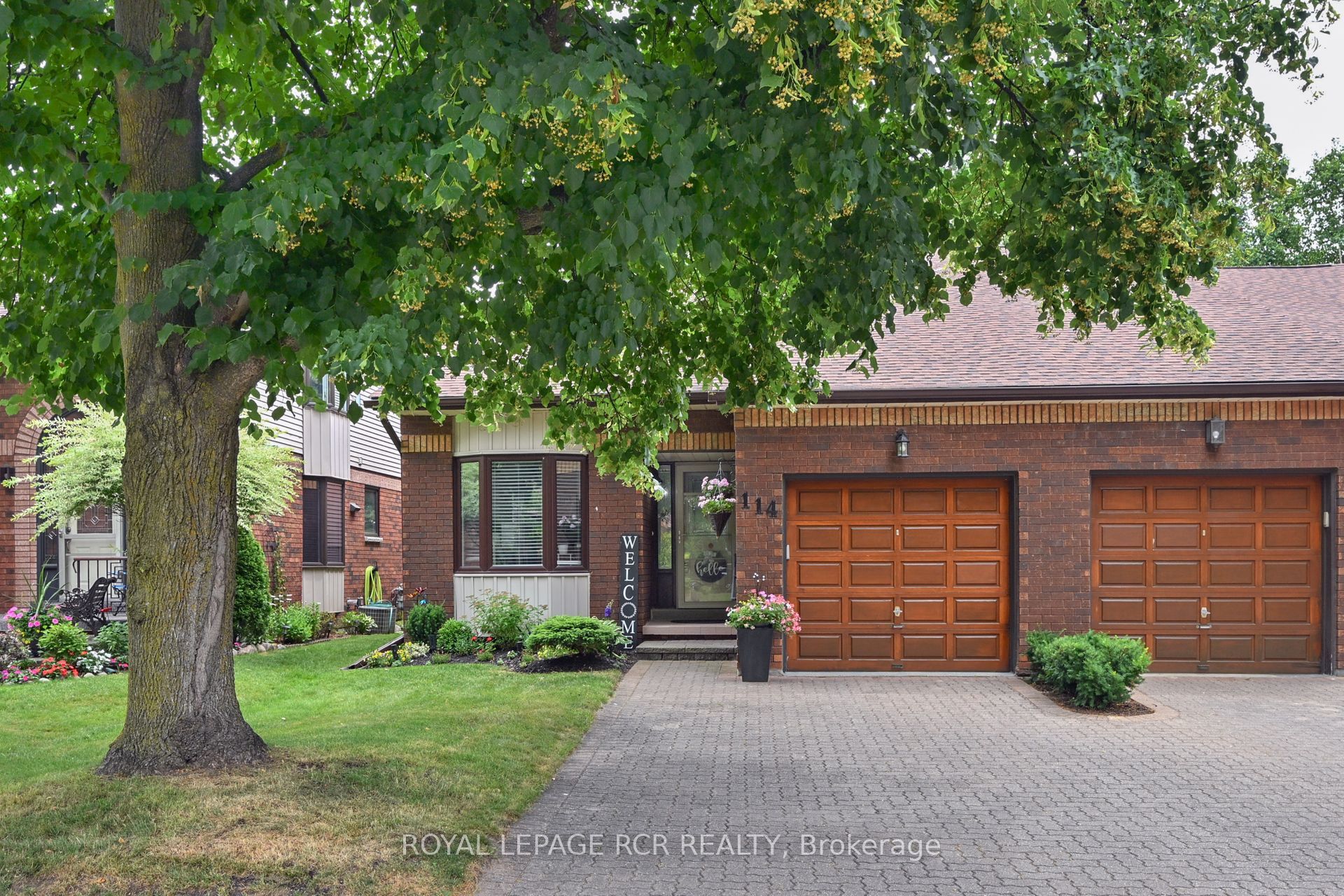 114 Greenbriar Rd Property Photo 1