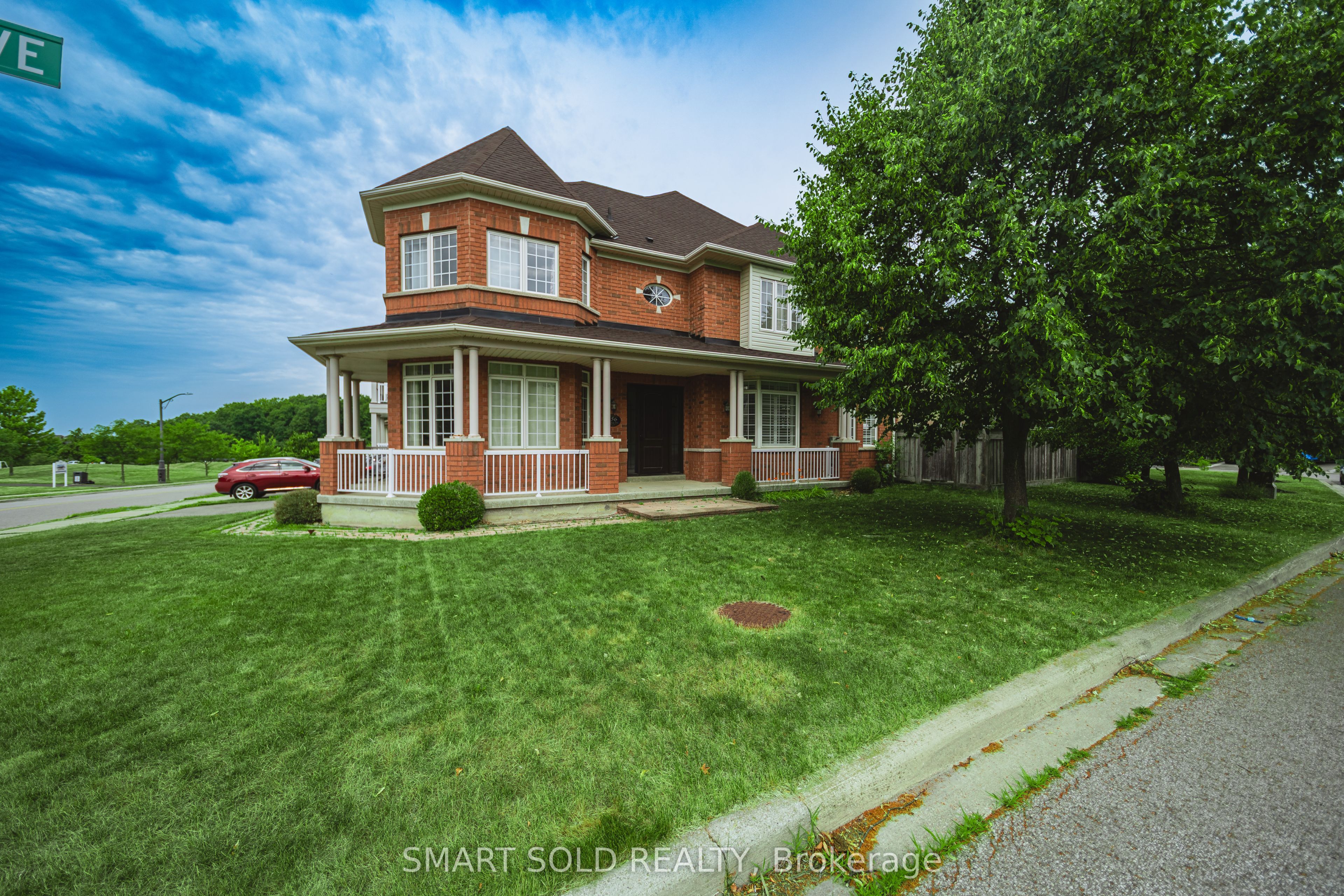 456 La Rocca Avenue Property Photo 1