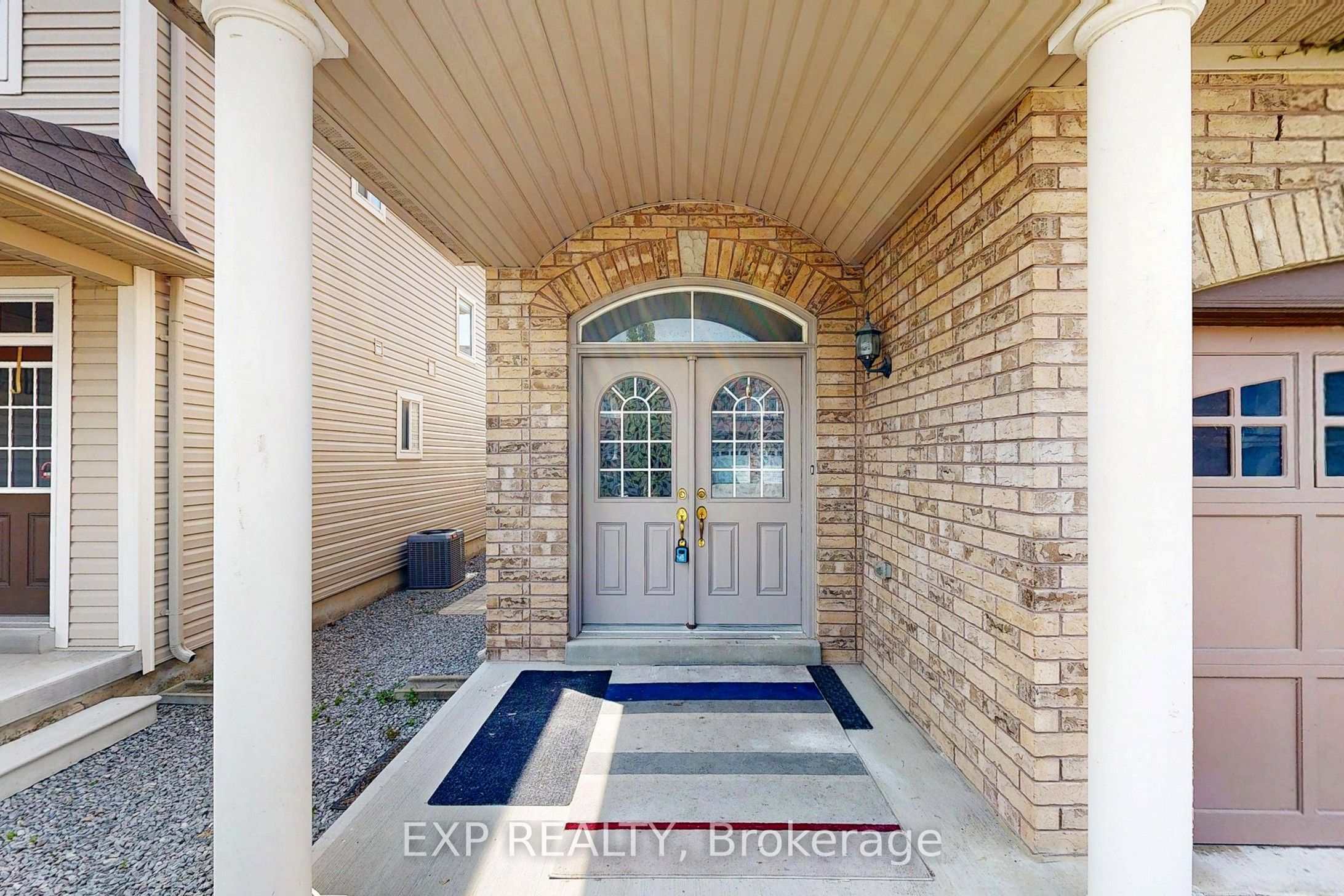 11 Bud Leggett Crescent Property Photo 2