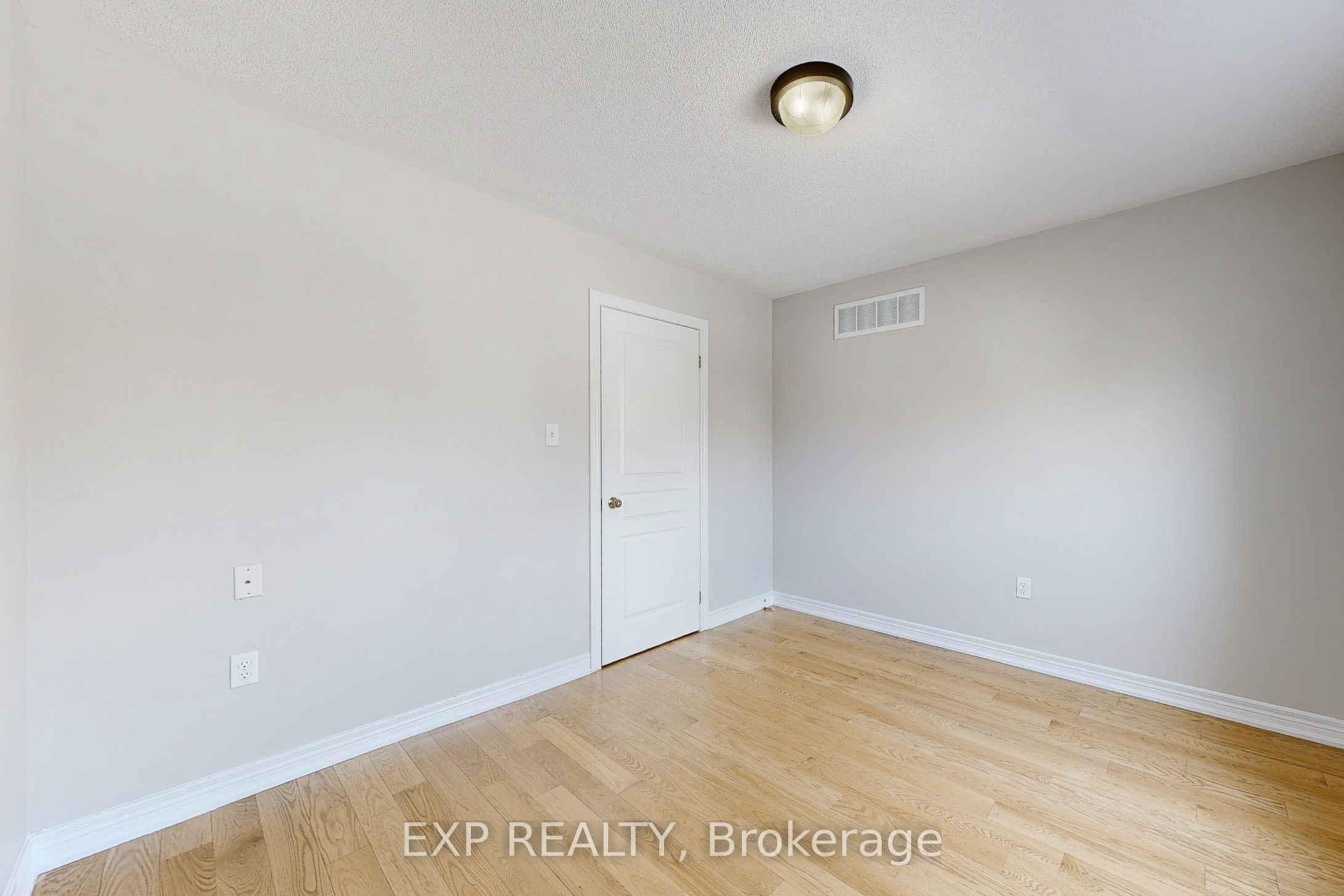 11 Bud Leggett Crescent Property Photo 28