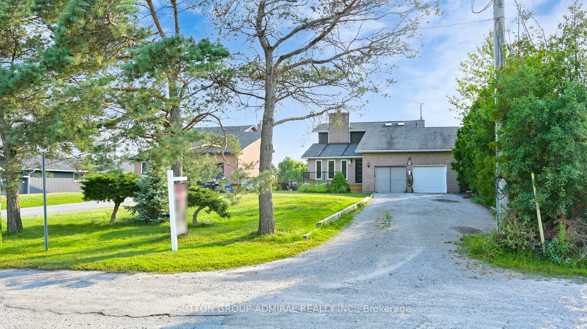 52 Riverside Drive Property Photo 2