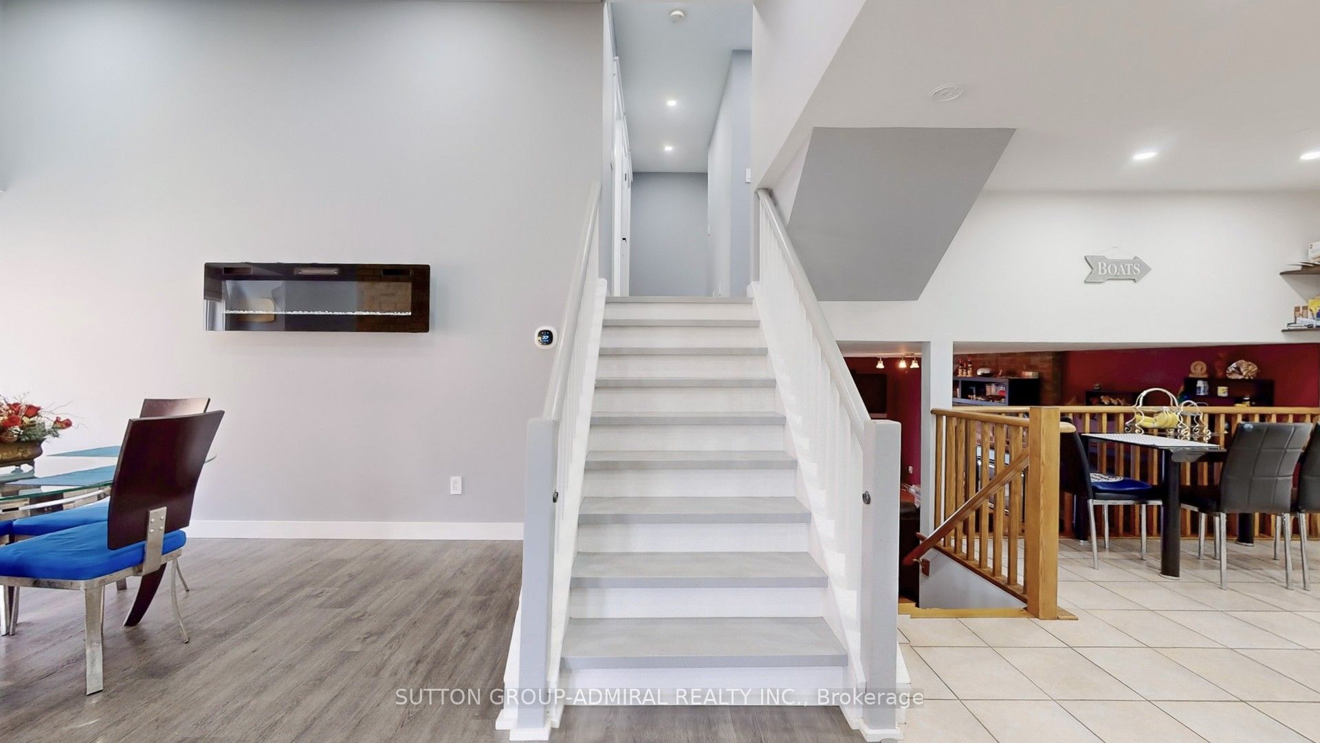 52 Riverside Drive Property Photo 12